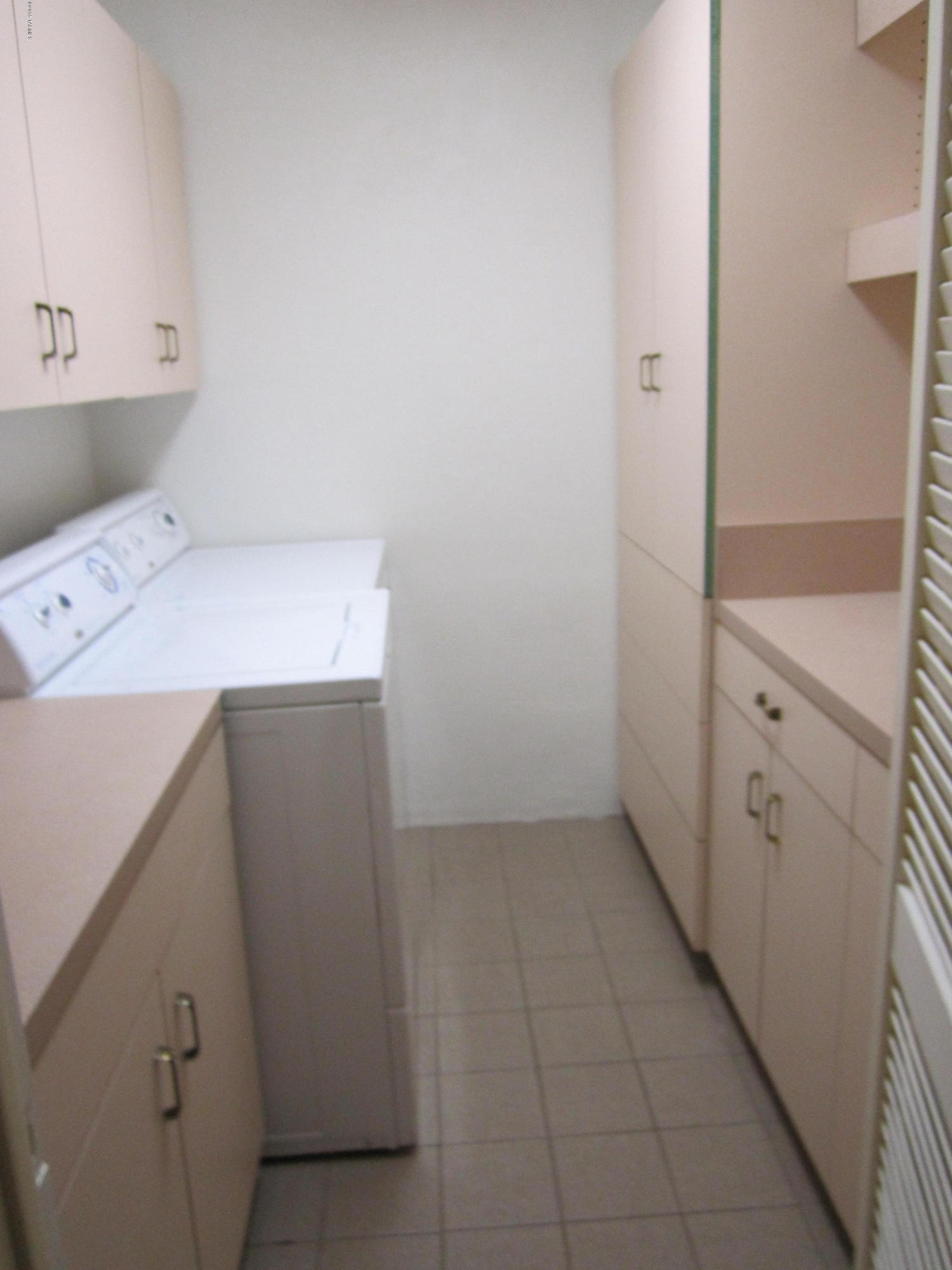 Unsubdivided - Residential Lease