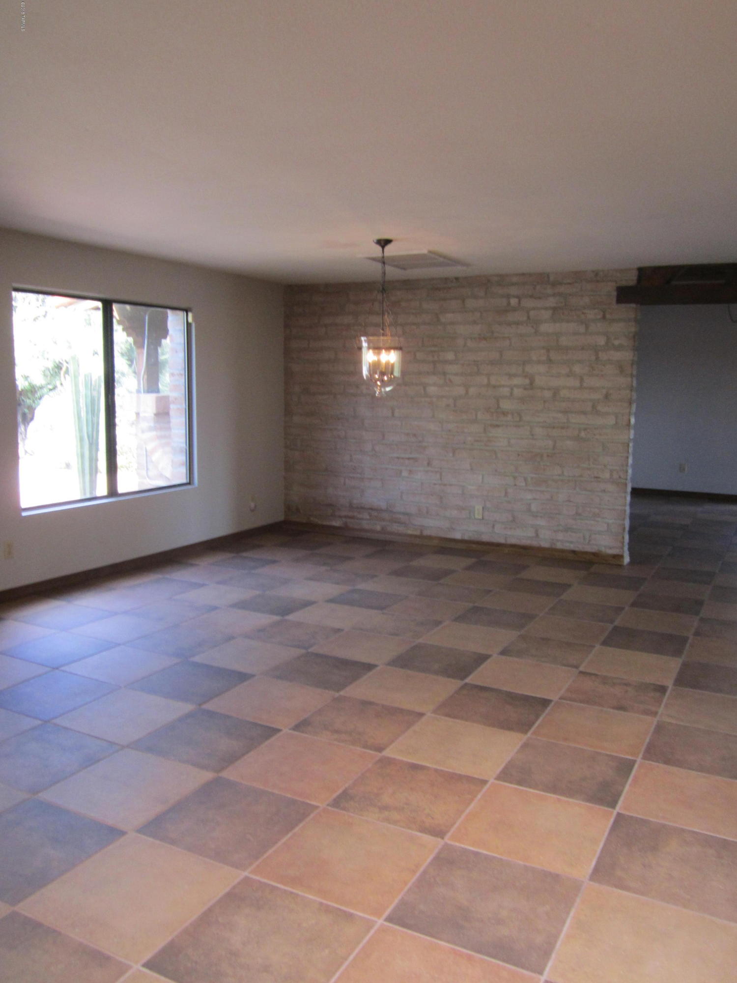 Unsubdivided - Residential Lease