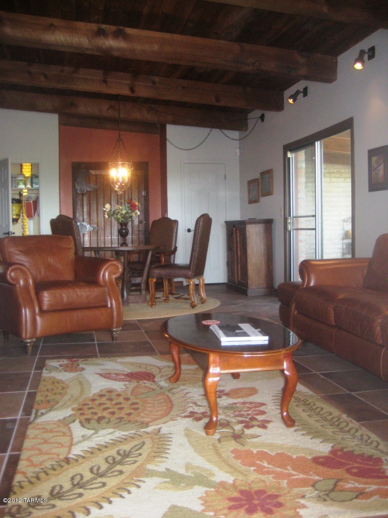 Unsubdivided - Residential Lease