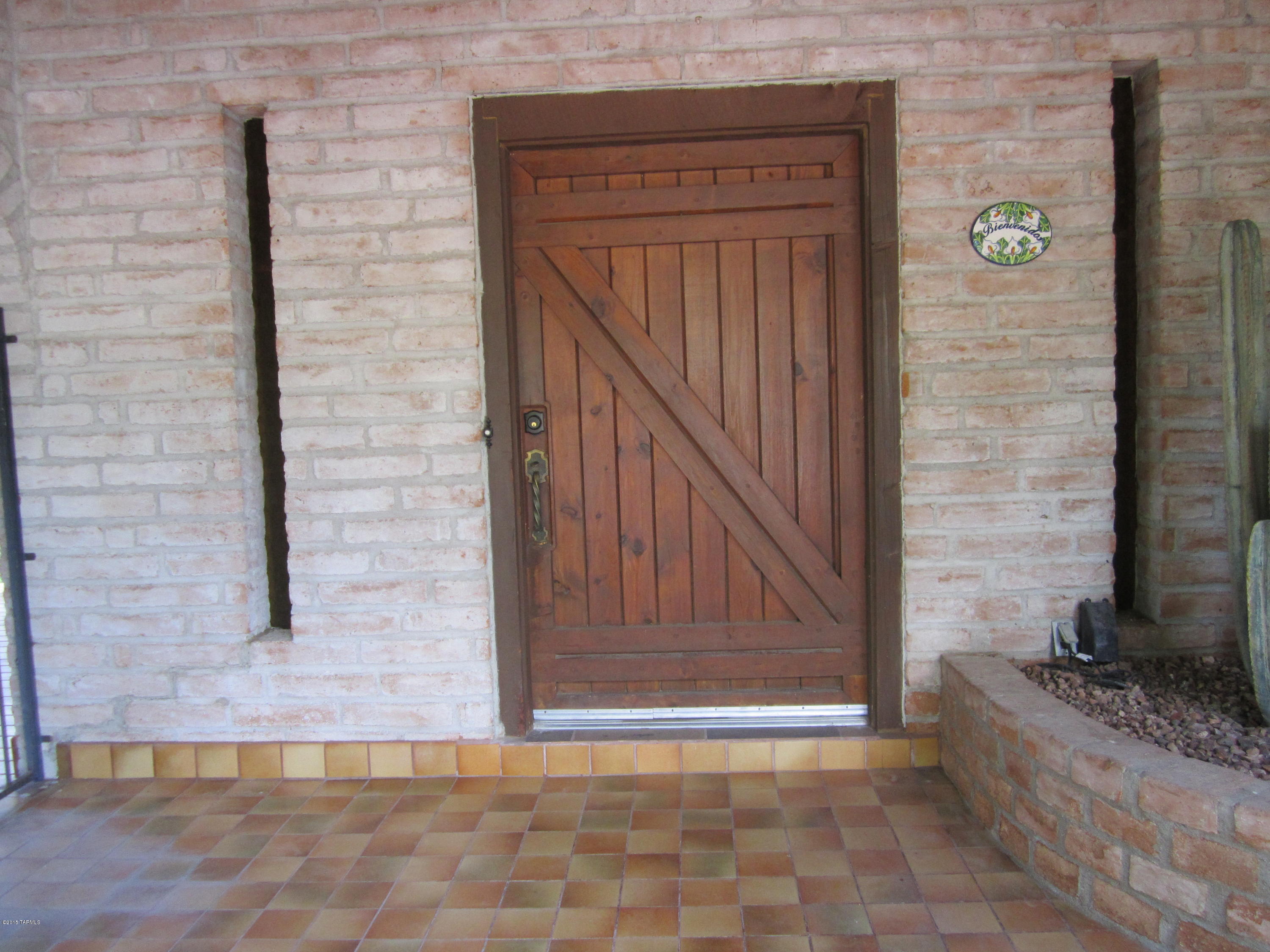 Unsubdivided - Residential Lease