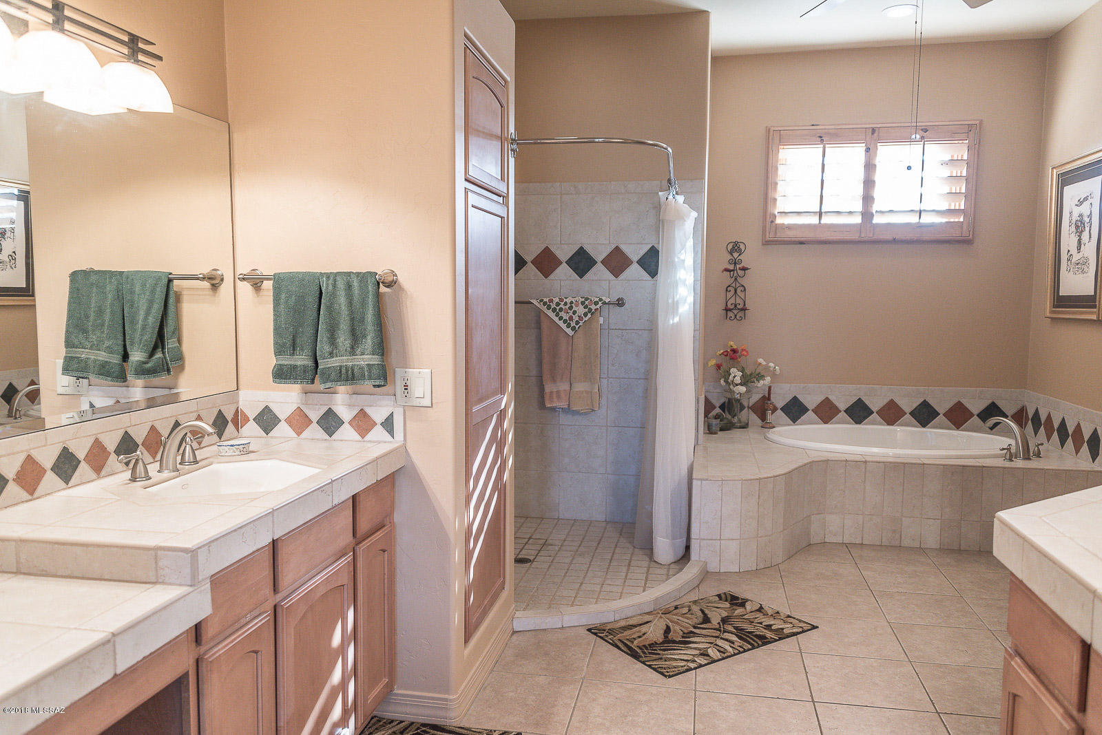Coyote Creek (1-395) - Residential