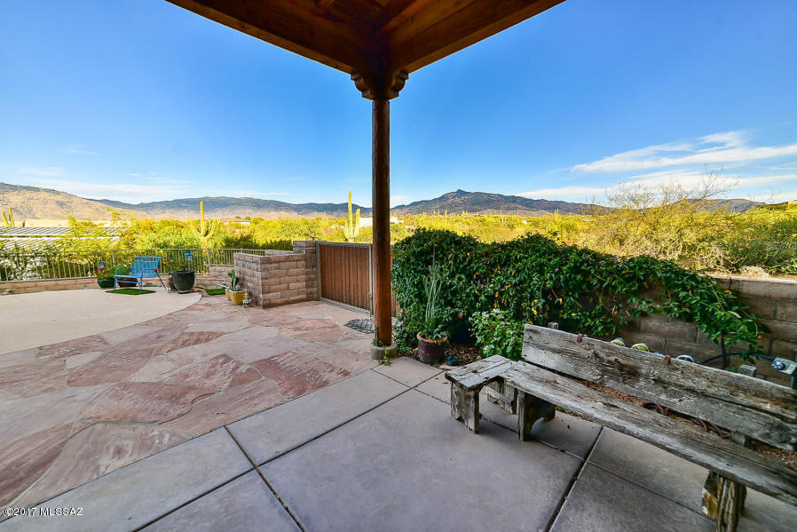 Coyote Creek (1-395) - Residential