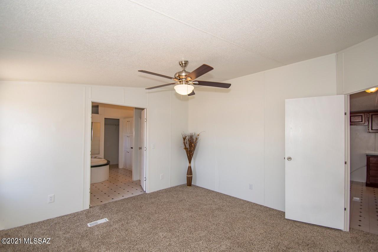 Lariat Est - Residential