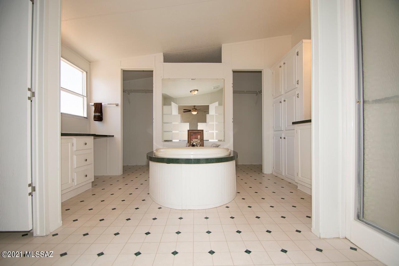Lariat Est - Residential