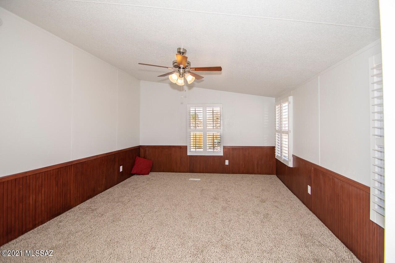 Lariat Est - Residential