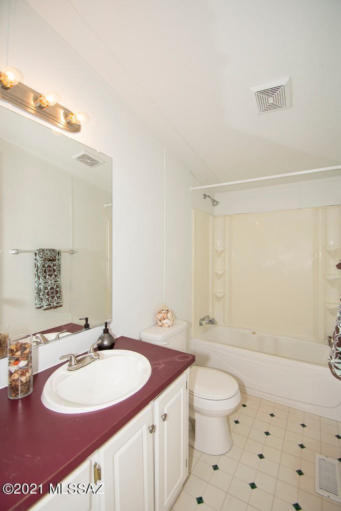 Lariat Est - Residential