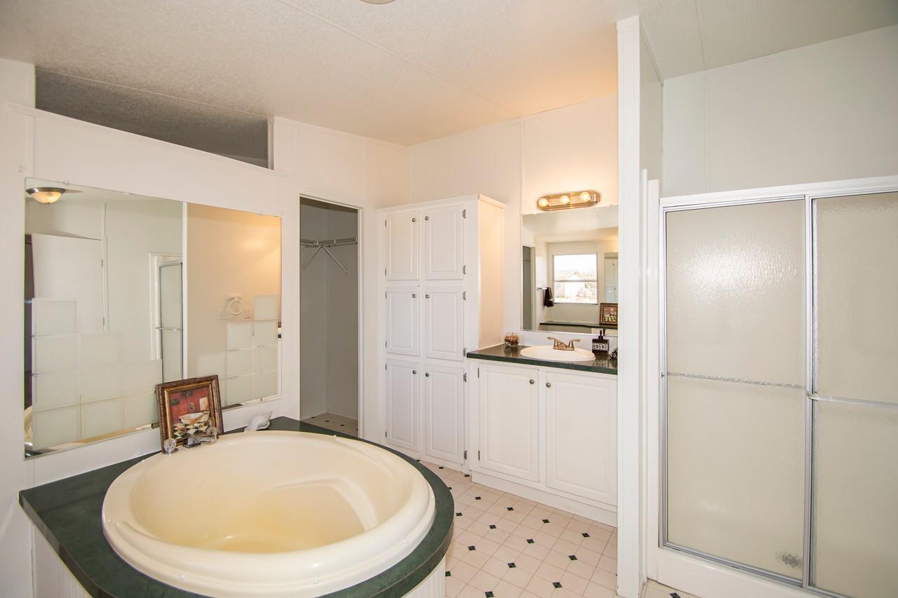 Lariat Est - Residential