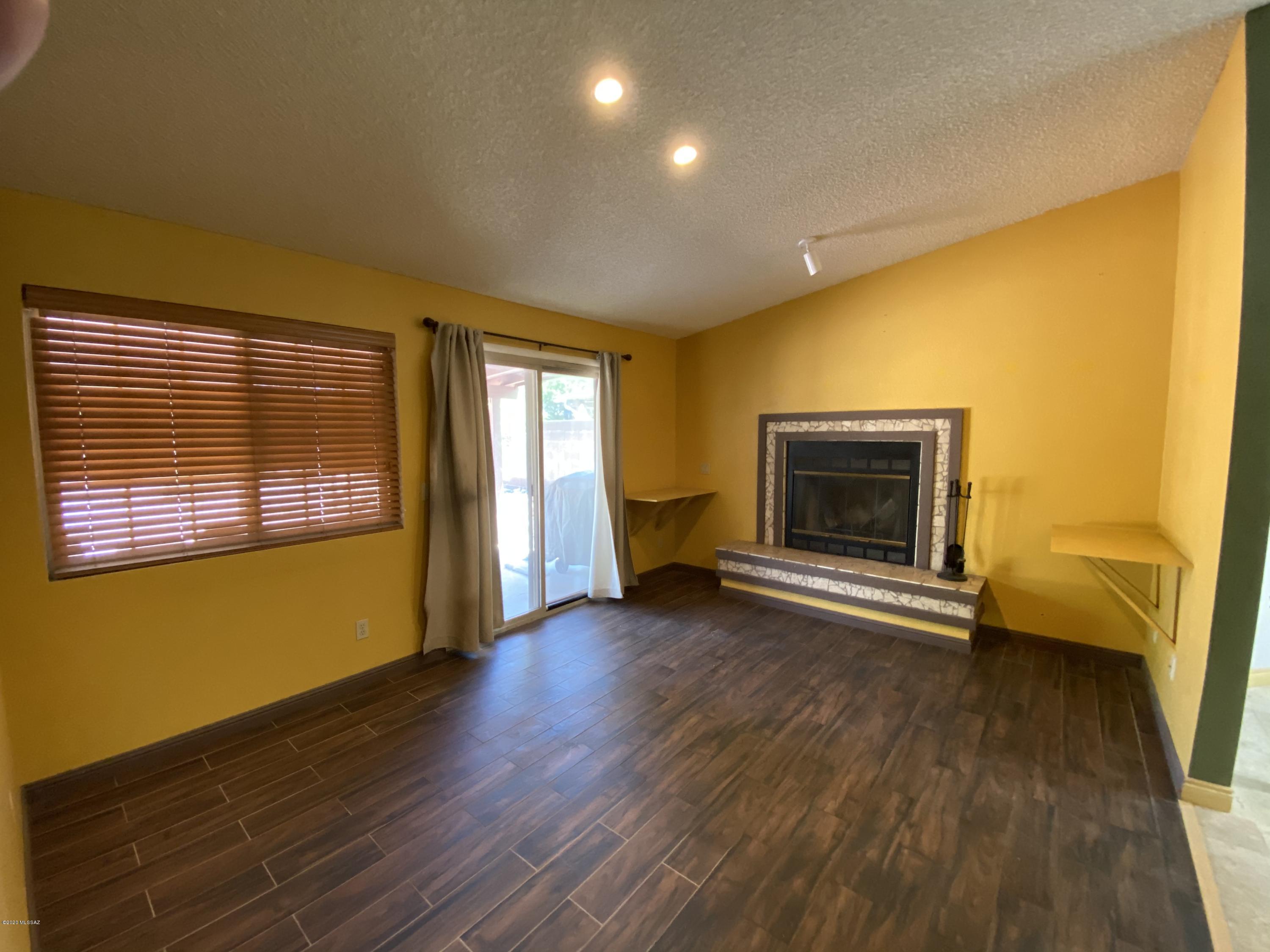 Sunset Point Resubdivision II (141-149) - Residential
