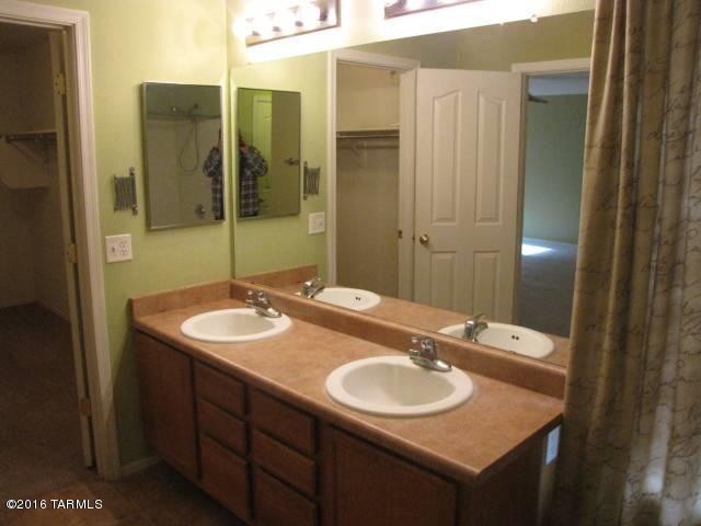 Arizona La Victoria (1-131) - Residential Lease