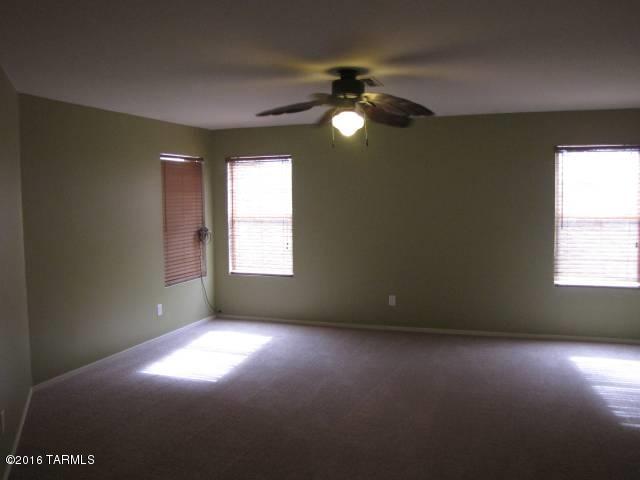 Arizona La Victoria (1-131) - Residential Lease