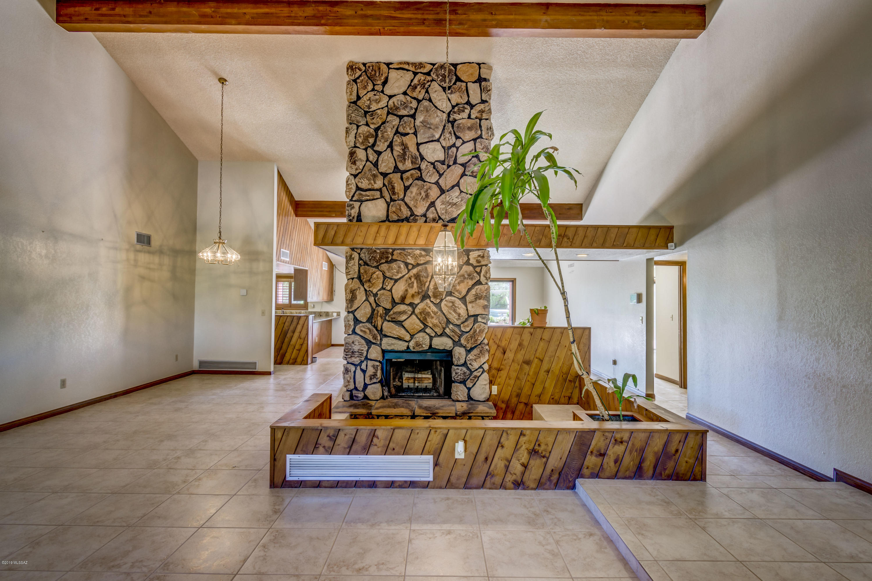 Catalina Del Sol (1-71) - Residential