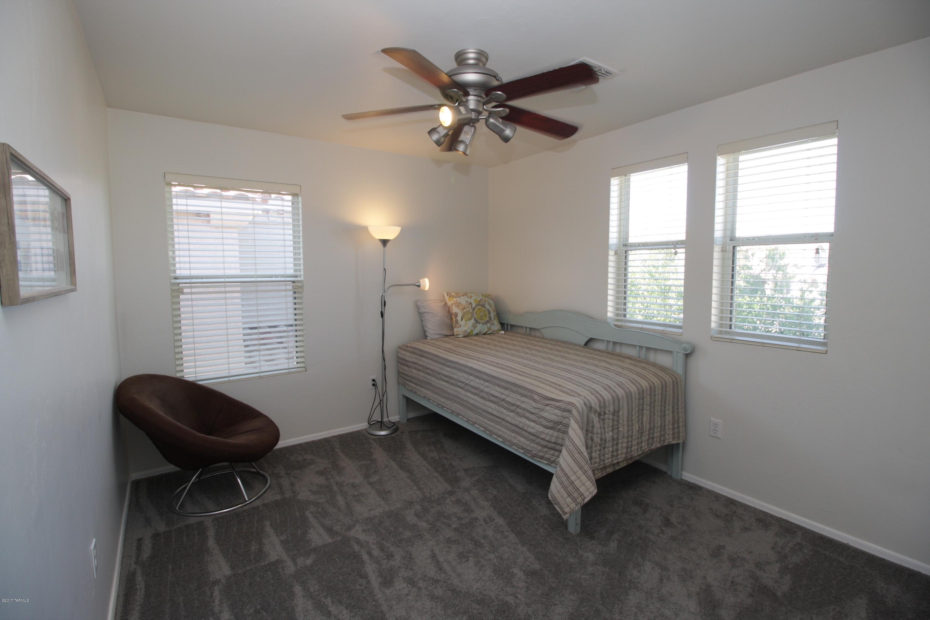 Pantano Overlook - Residential
