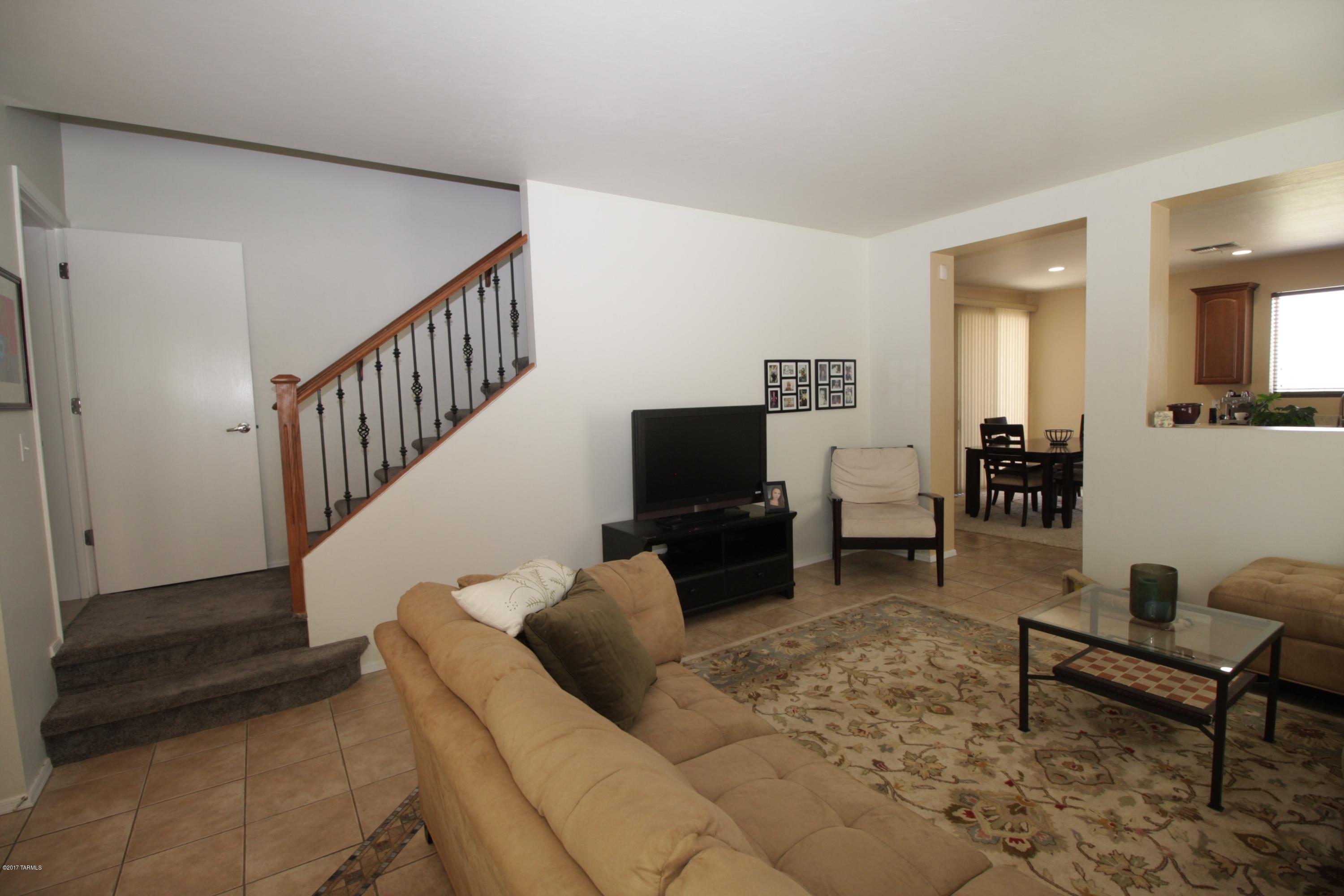 Pantano Overlook - Residential