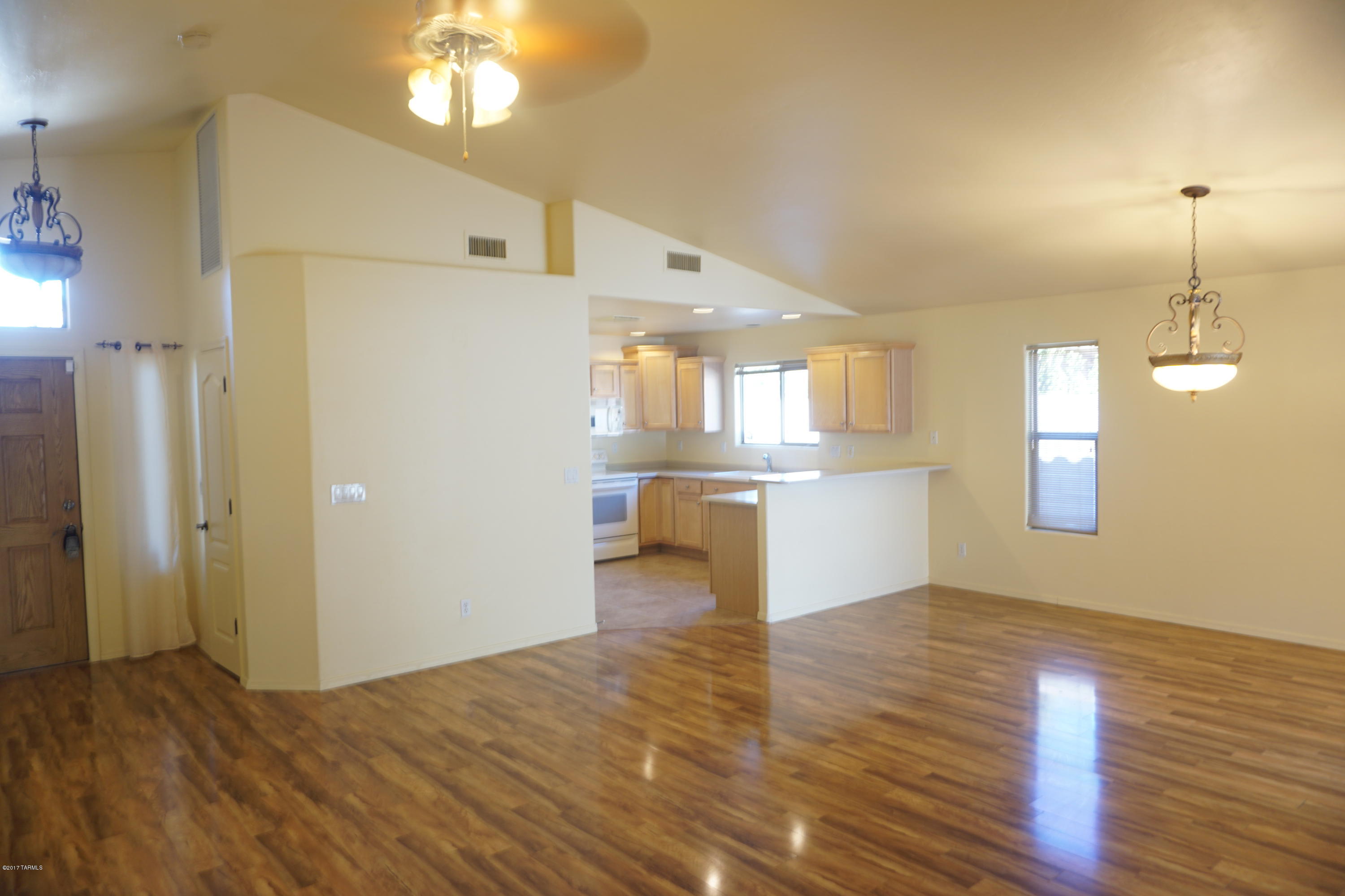 Colina De Oro (1-138) - Residential