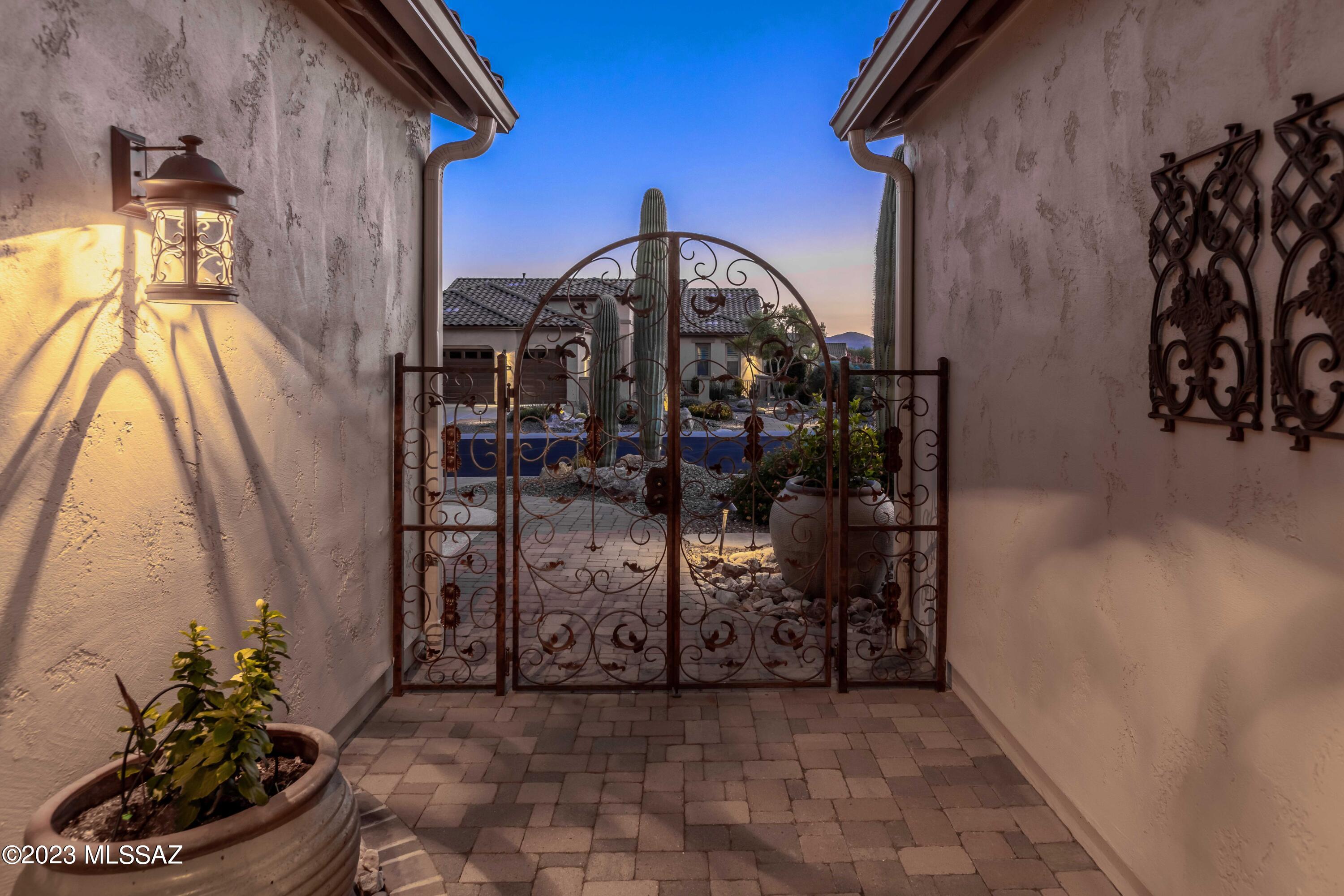 Saddlebrooke Ranch - Residential