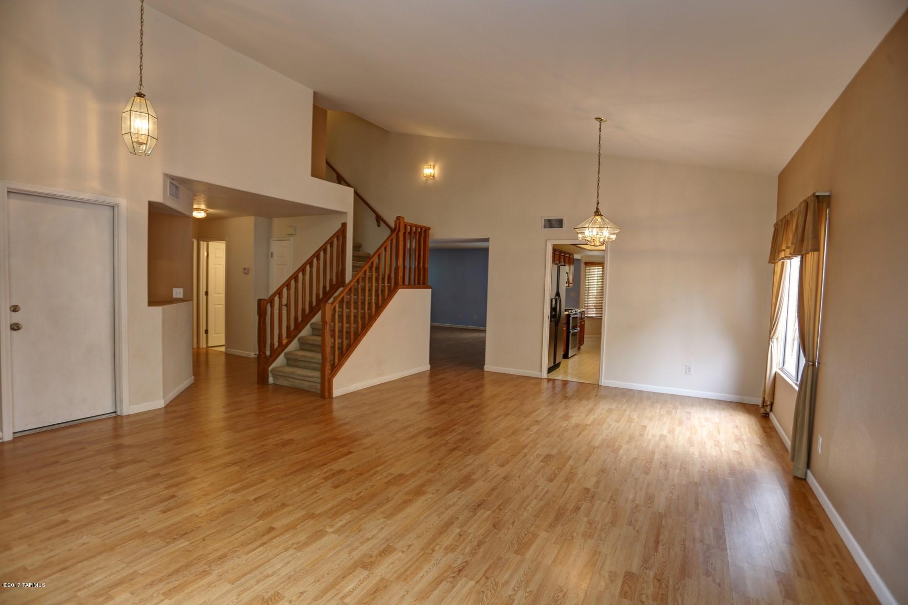 Seneca Terrace (1-60) - Residential