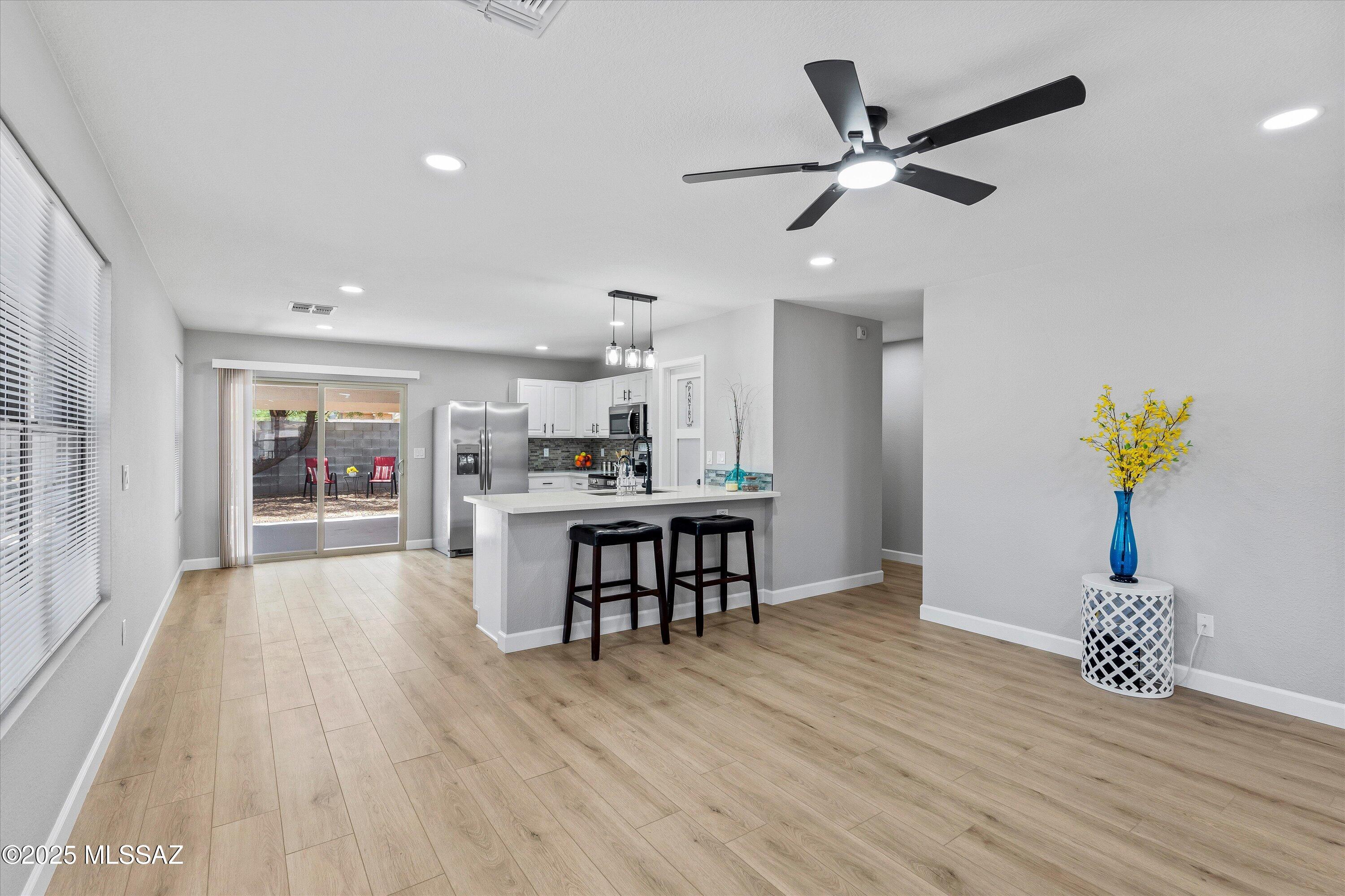 Pantano Heights (1-123) - Residential