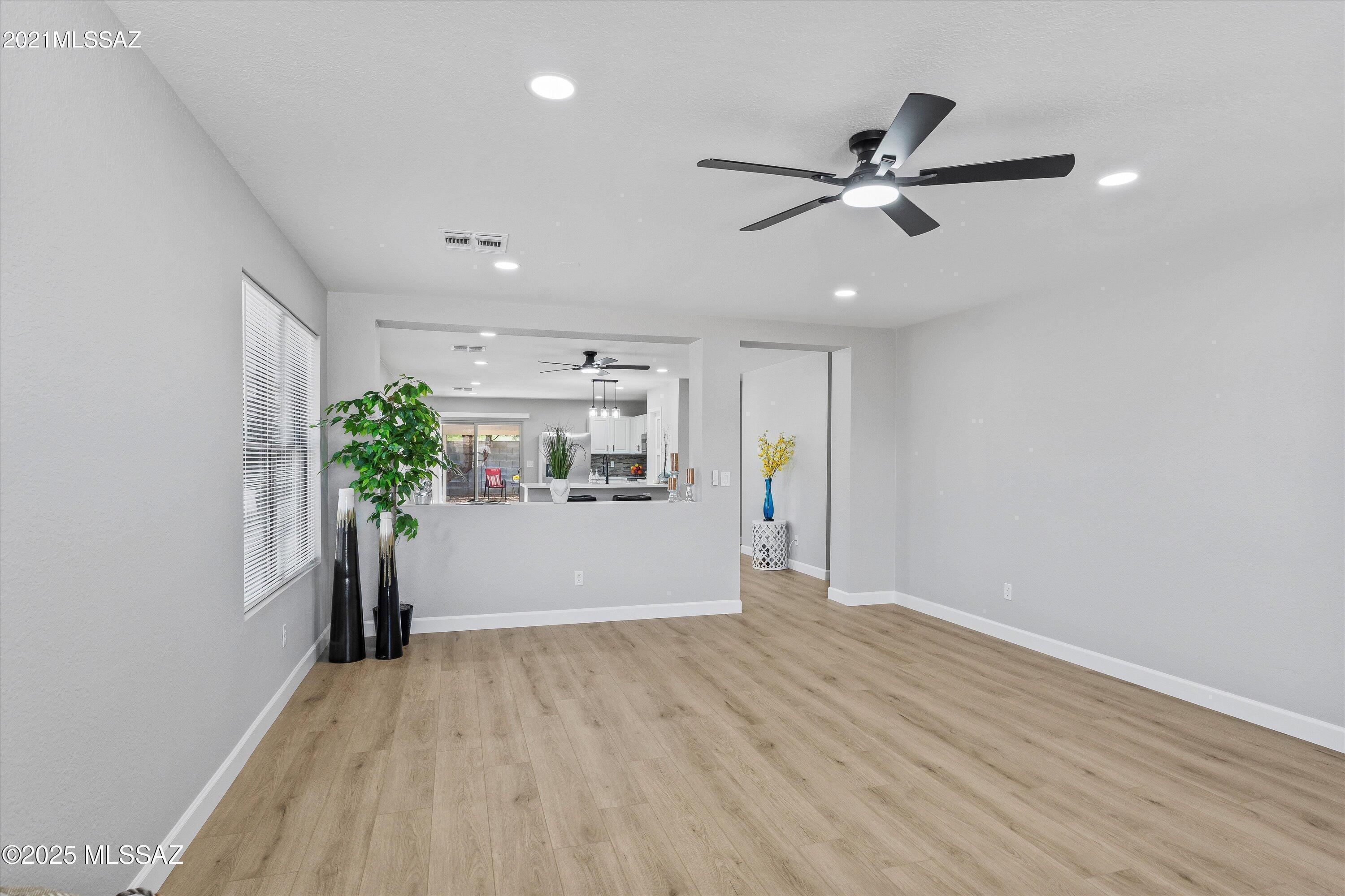 Pantano Heights (1-123) - Residential