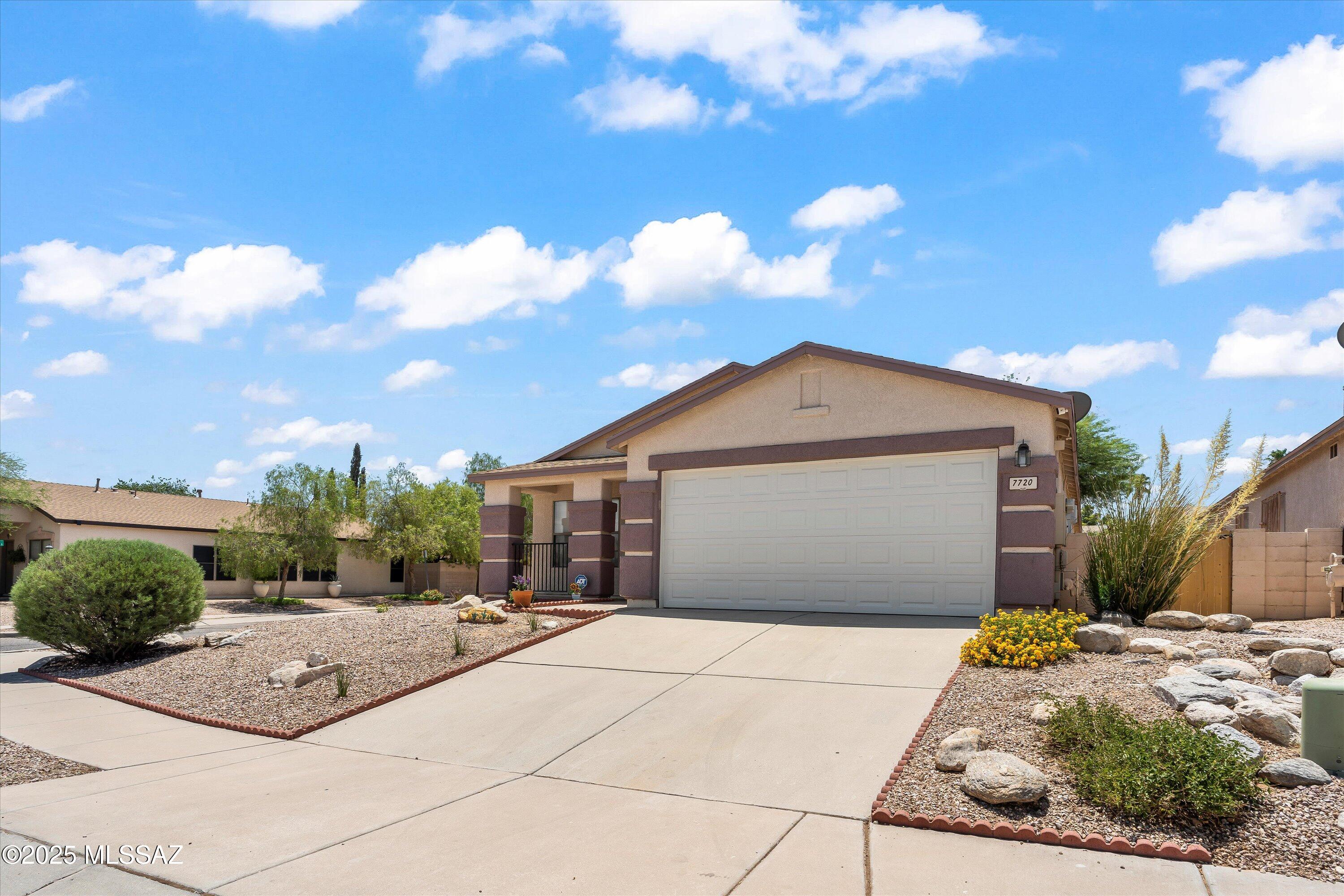 Pantano Heights (1-123) - Residential