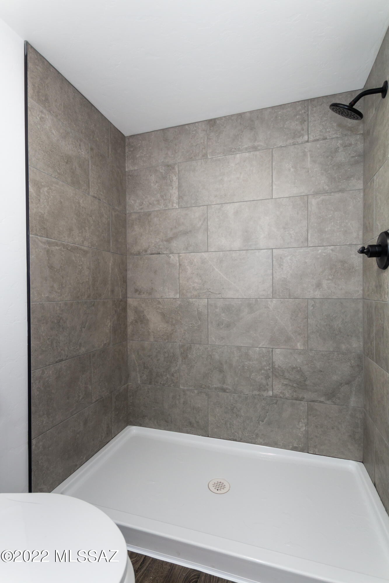 Summertree Condominiums (1-224) - Residential