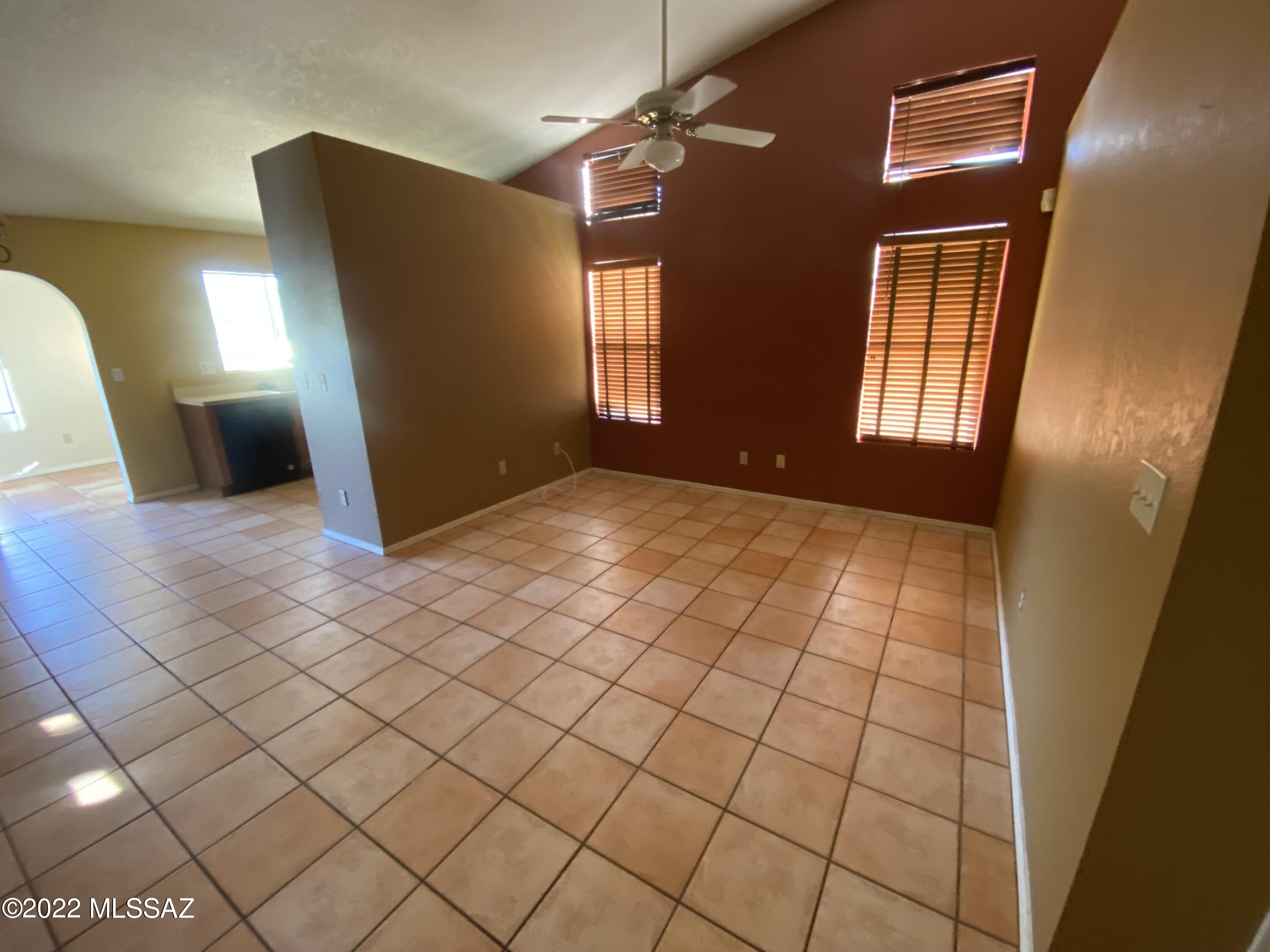 Country Highlands (1-180) - Residential