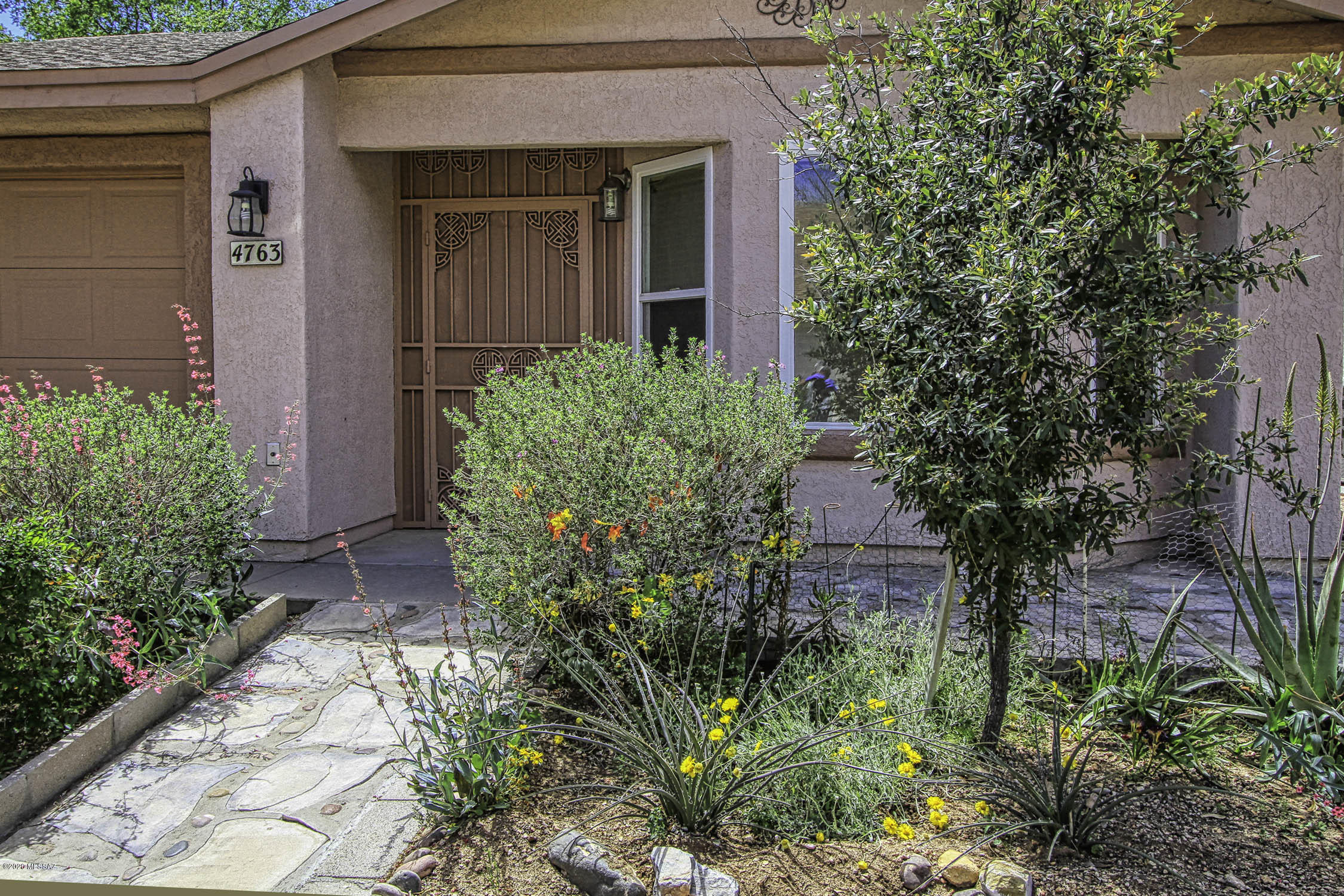 Country Highlands (1-180) - Residential