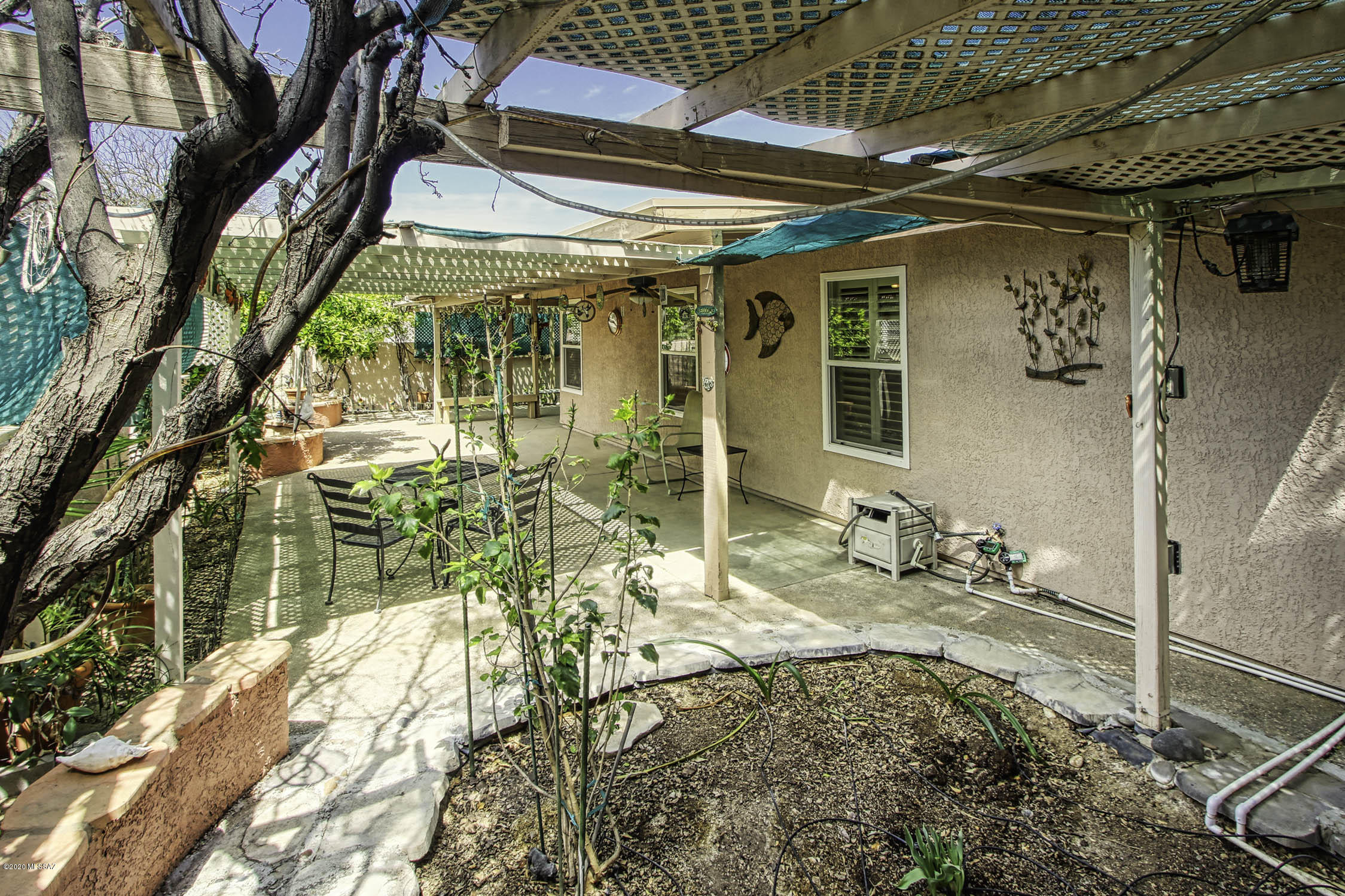 Country Highlands (1-180) - Residential