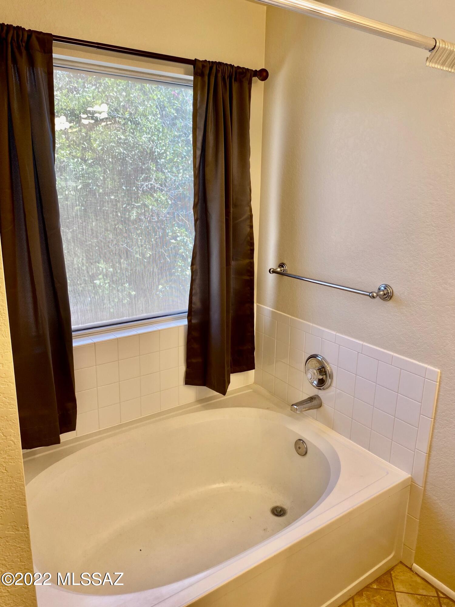 Silver Pass PH. III (396-469) - Residential Lease