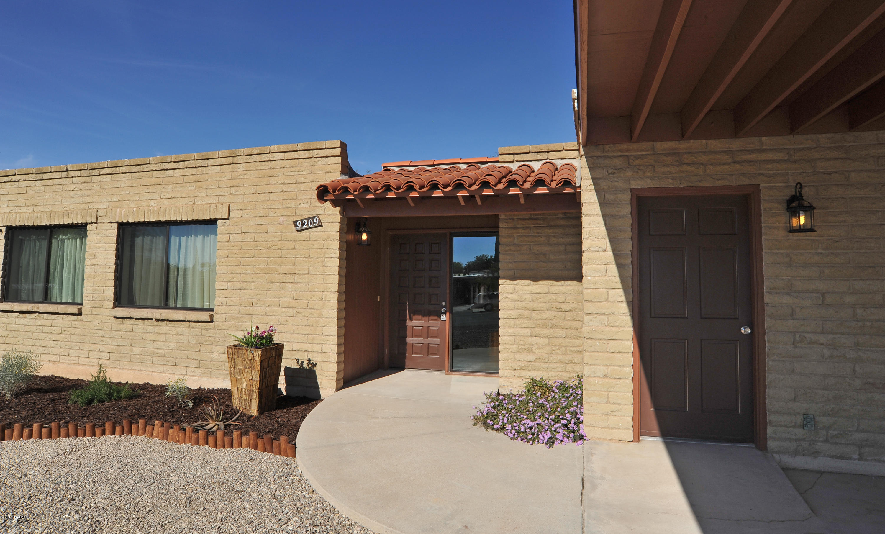 Hermosa Highlands (66-146) - Residential