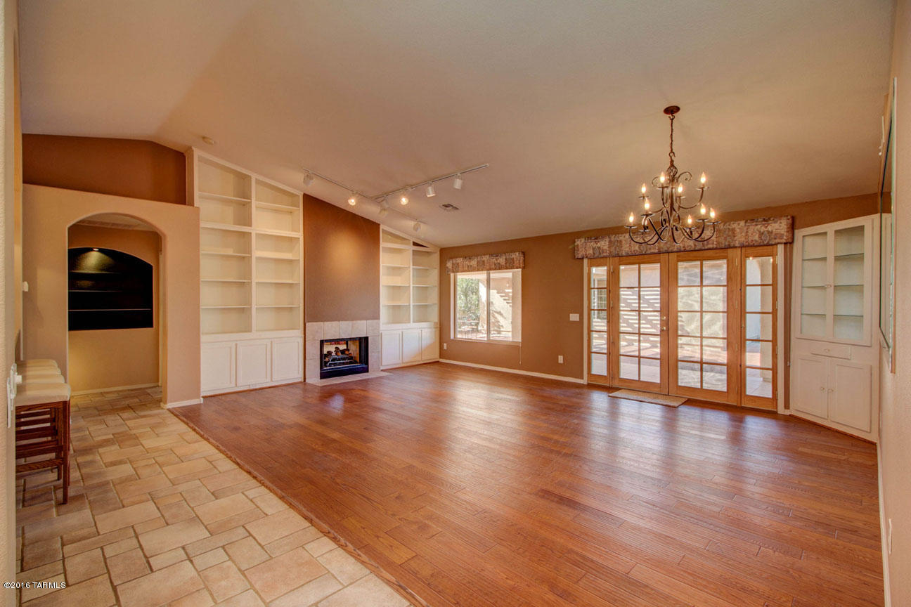Saddlebrooke - Residential