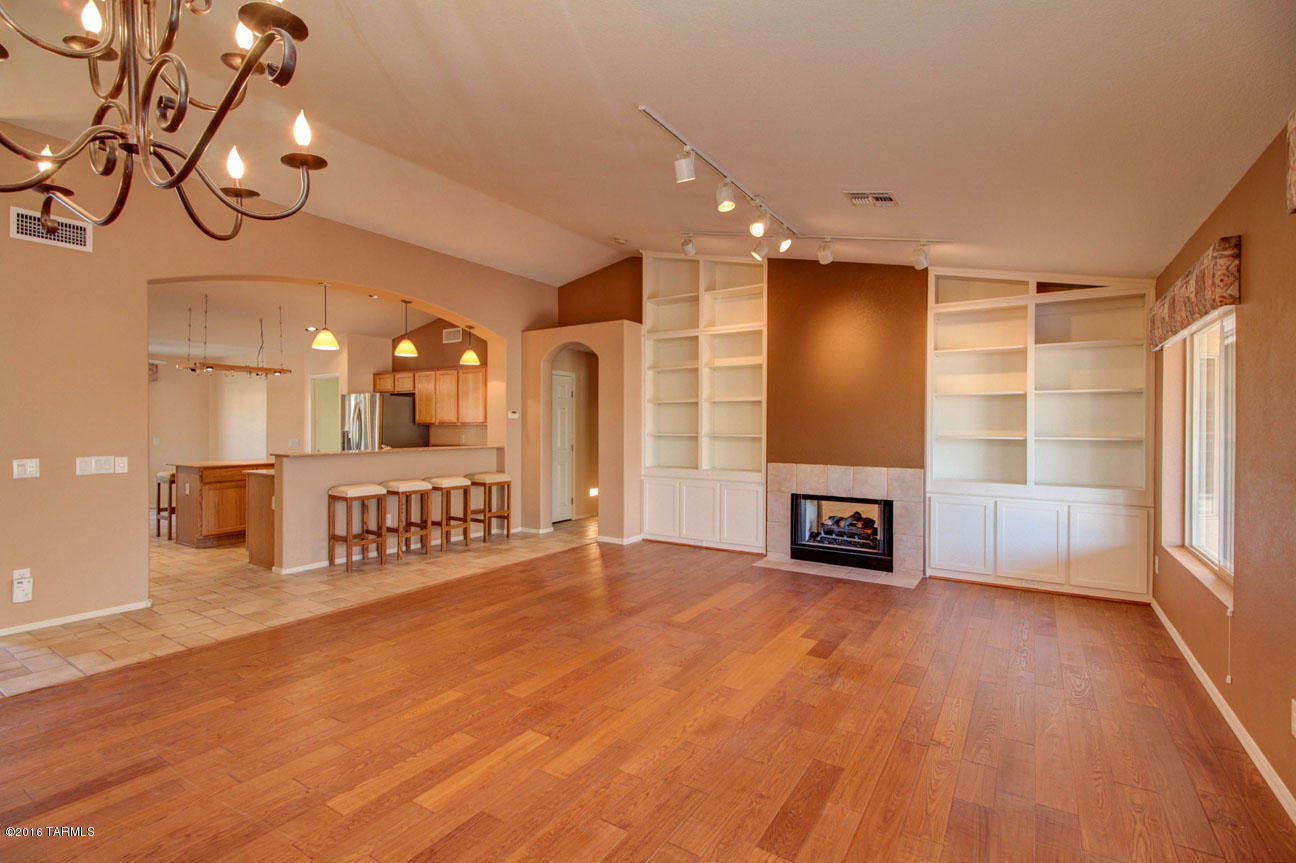 Saddlebrooke - Residential