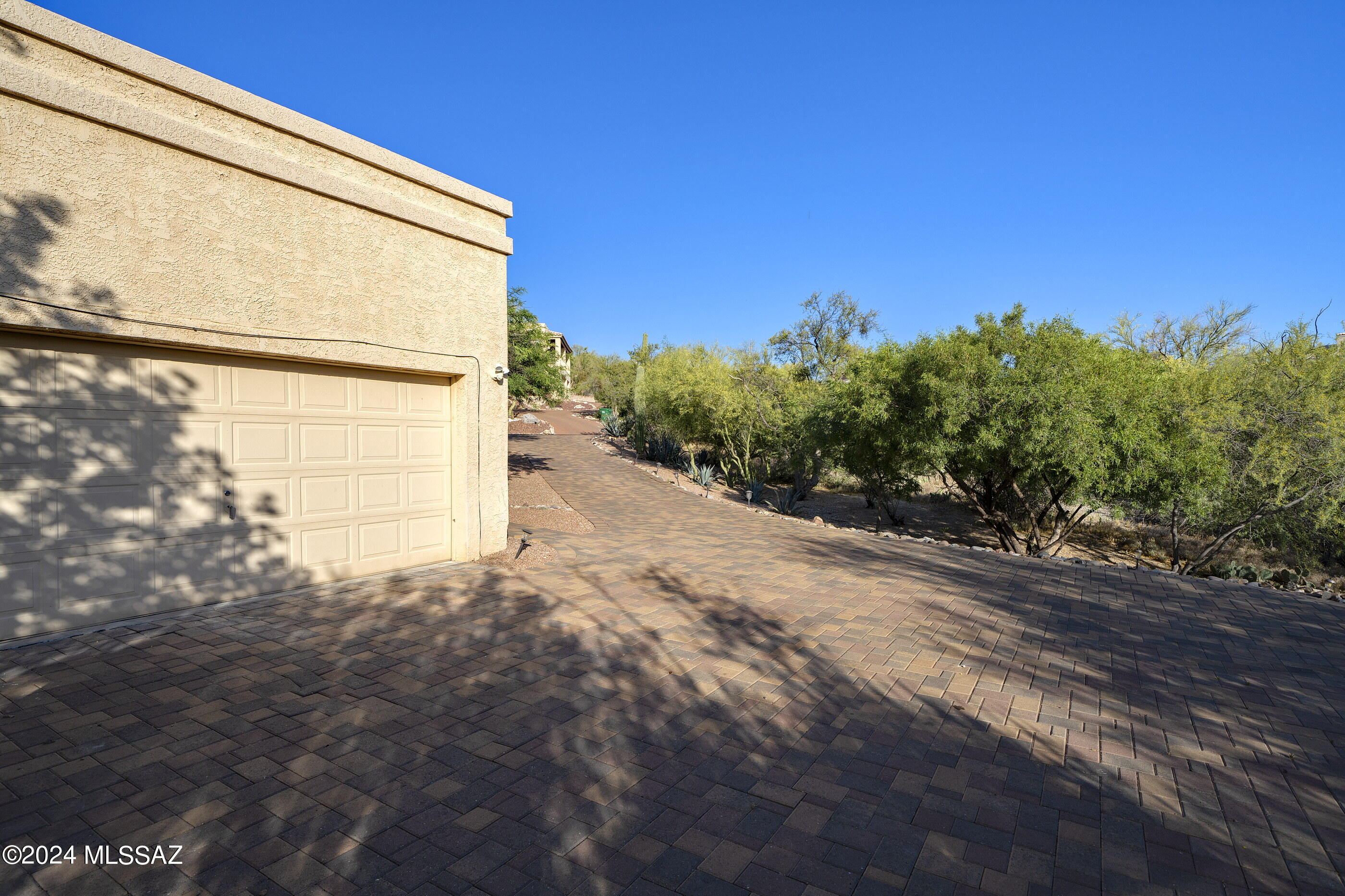 Catalina Del Sol (1-71) - Residential