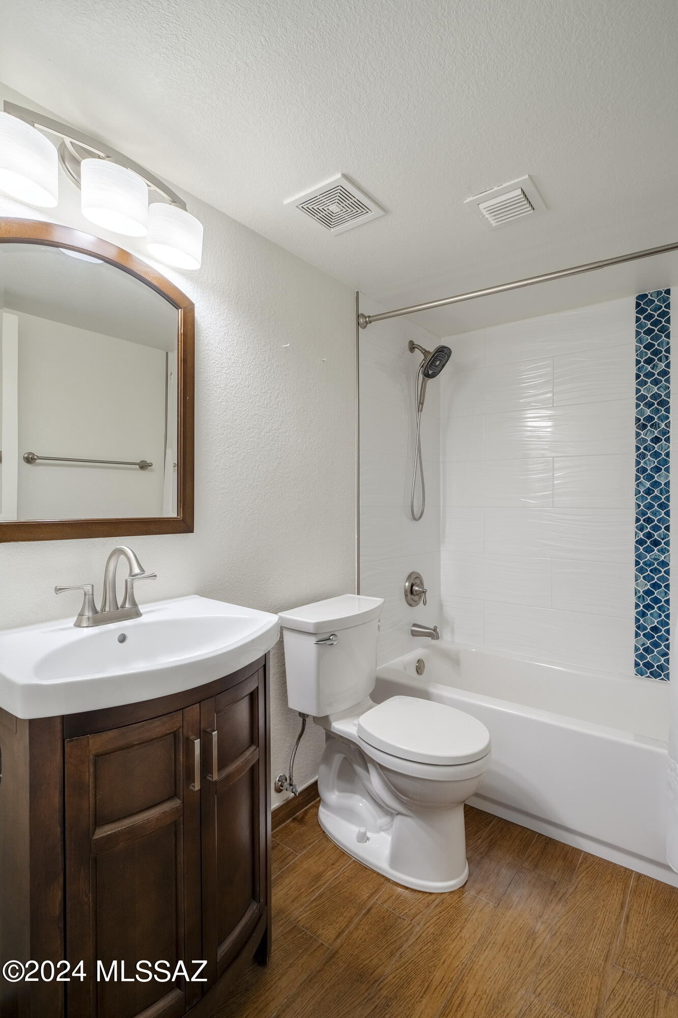 Catalina Del Sol (1-71) - Residential