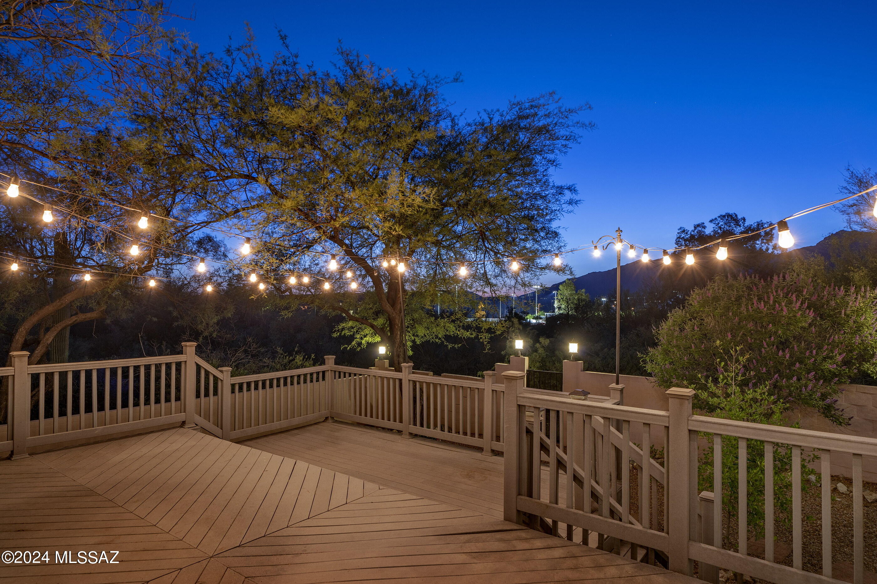Catalina Del Sol (1-71) - Residential