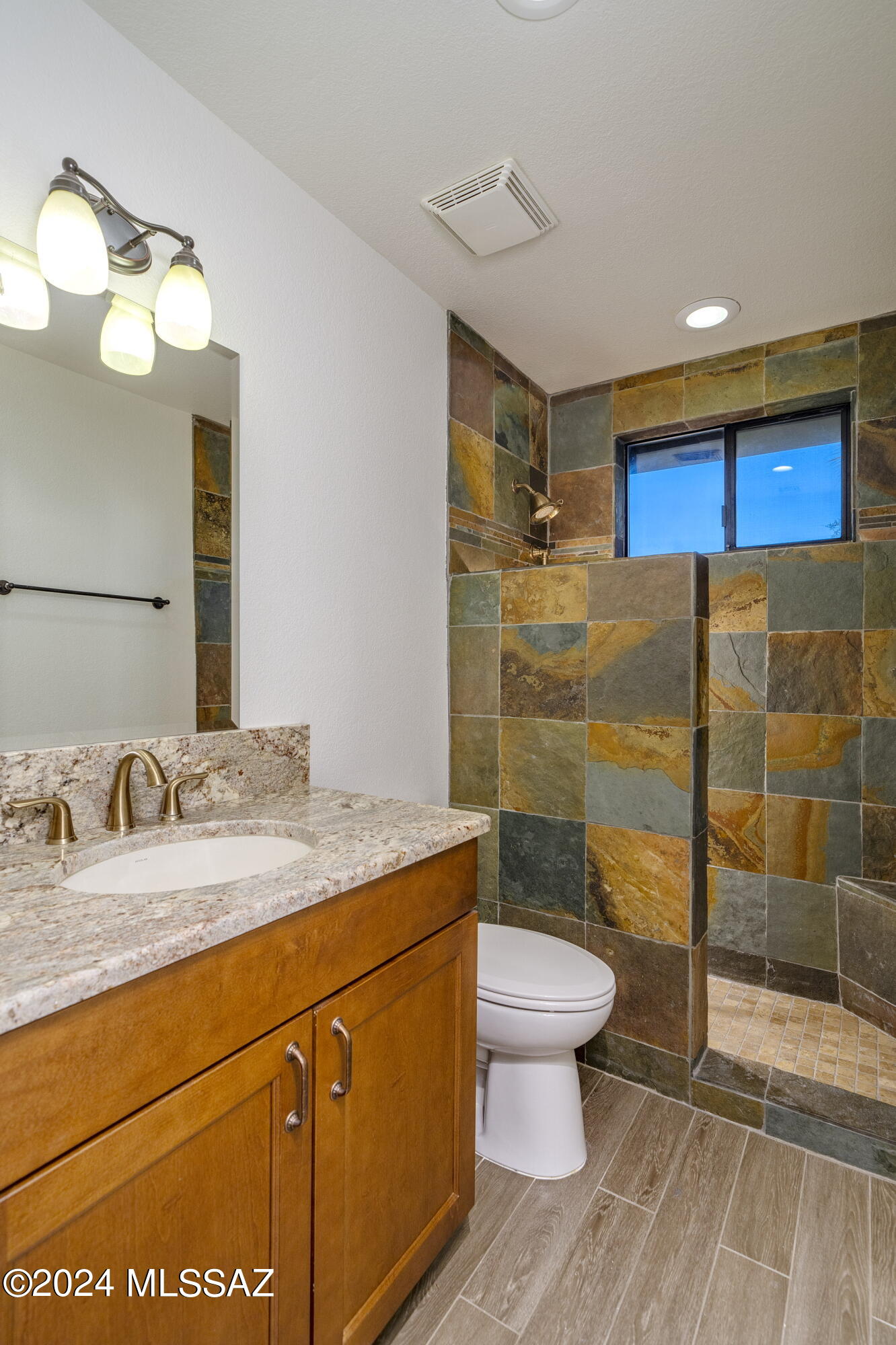 Catalina Del Sol (1-71) - Residential