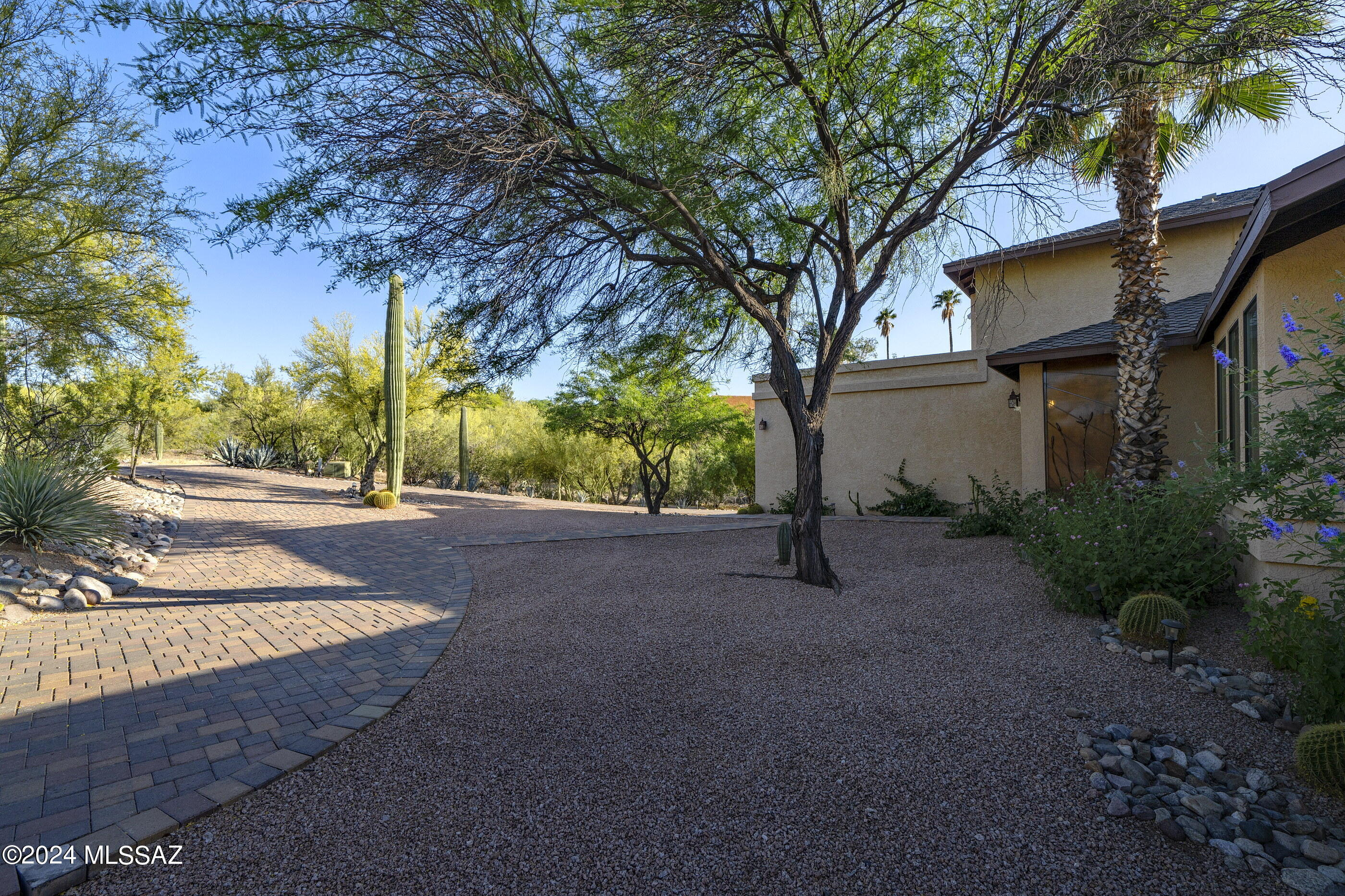 Catalina Del Sol (1-71) - Residential