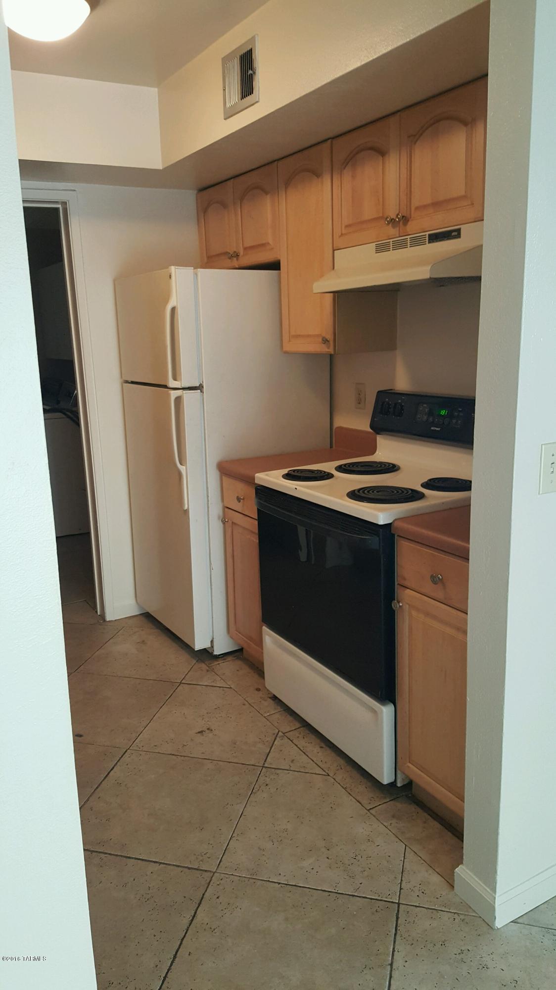Limberlost Fields (1-28) - Residential Lease