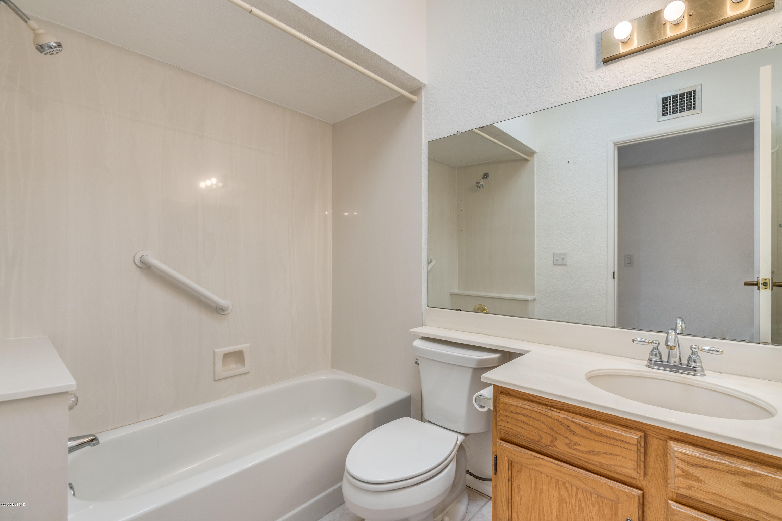 Colonia De Los Alamos (BK1-45) - Residential