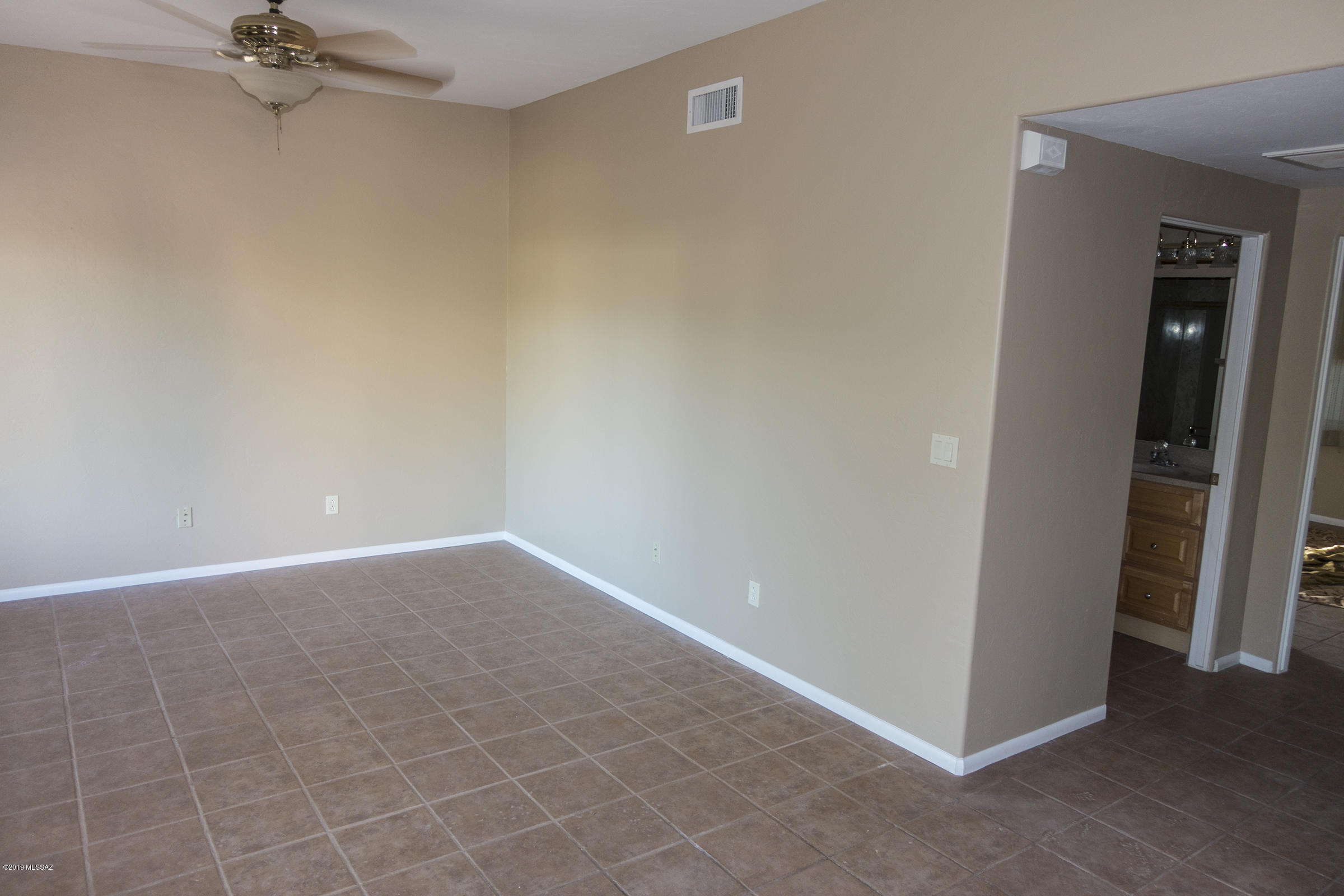 Halcyon Acres - Residential Lease
