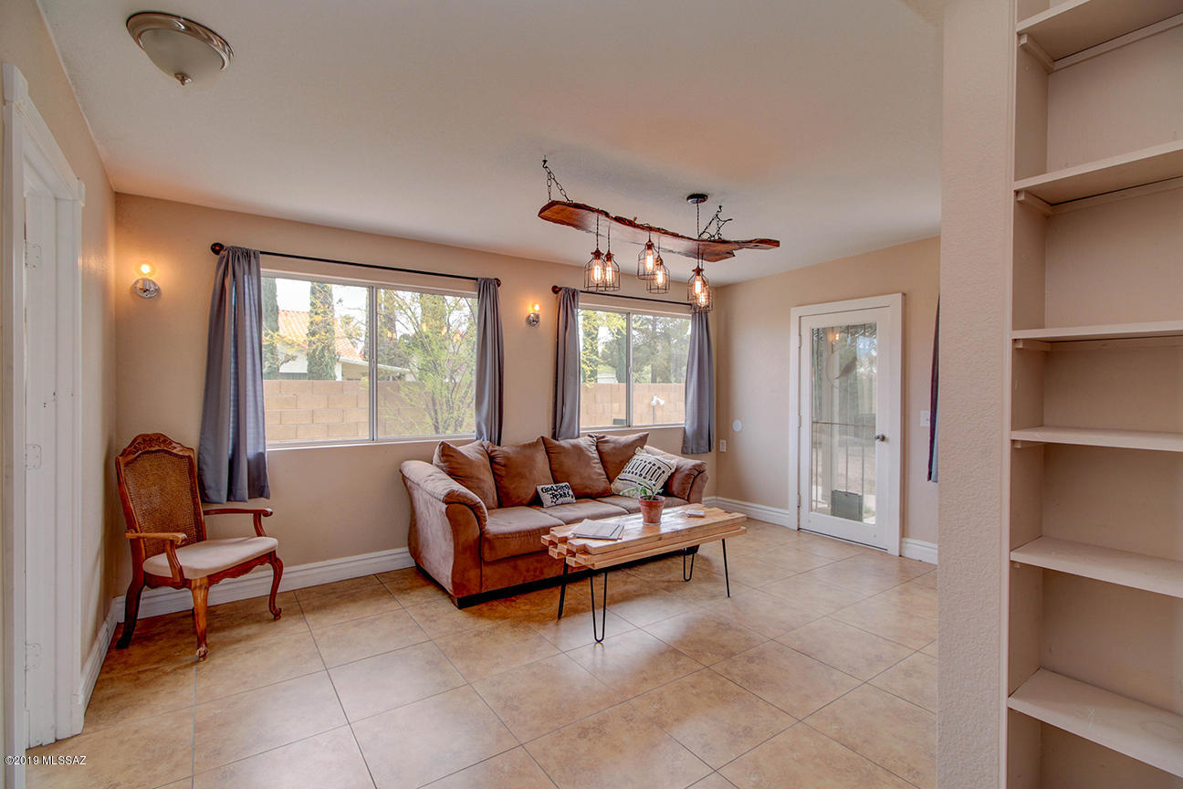 Elliott Homes At Rita Ranch (1-521) - Residential