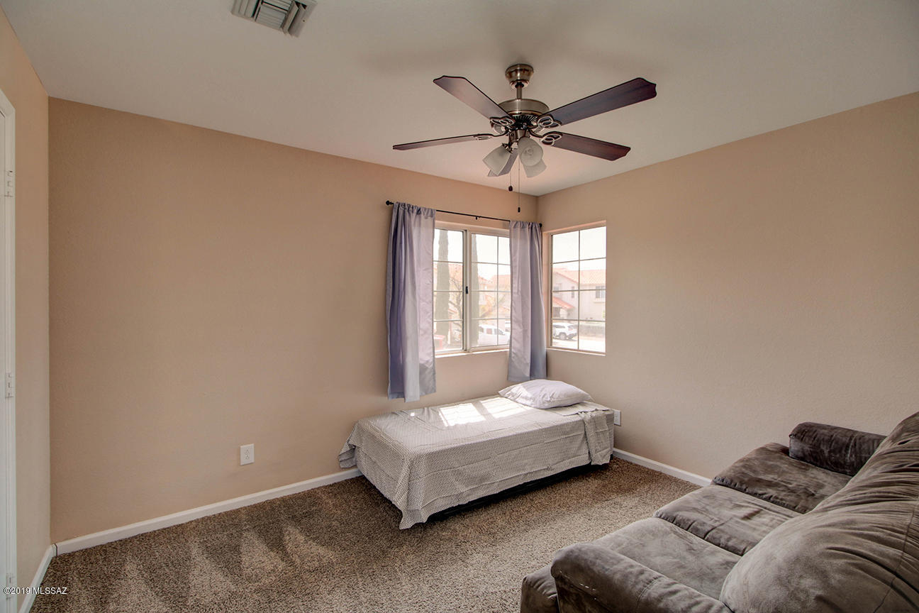 Elliott Homes At Rita Ranch (1-521) - Residential