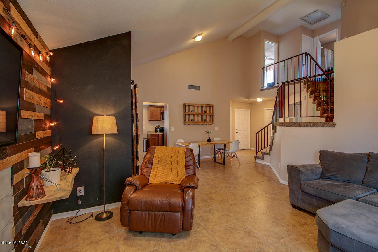 Elliott Homes At Rita Ranch (1-521) - Residential
