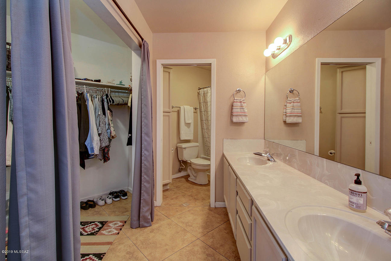 Elliott Homes At Rita Ranch (1-521) - Residential