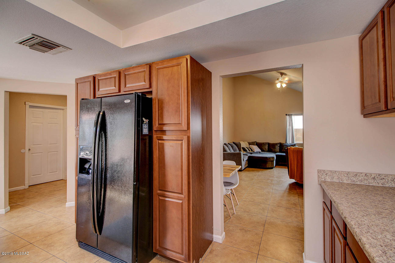 Elliott Homes At Rita Ranch (1-521) - Residential