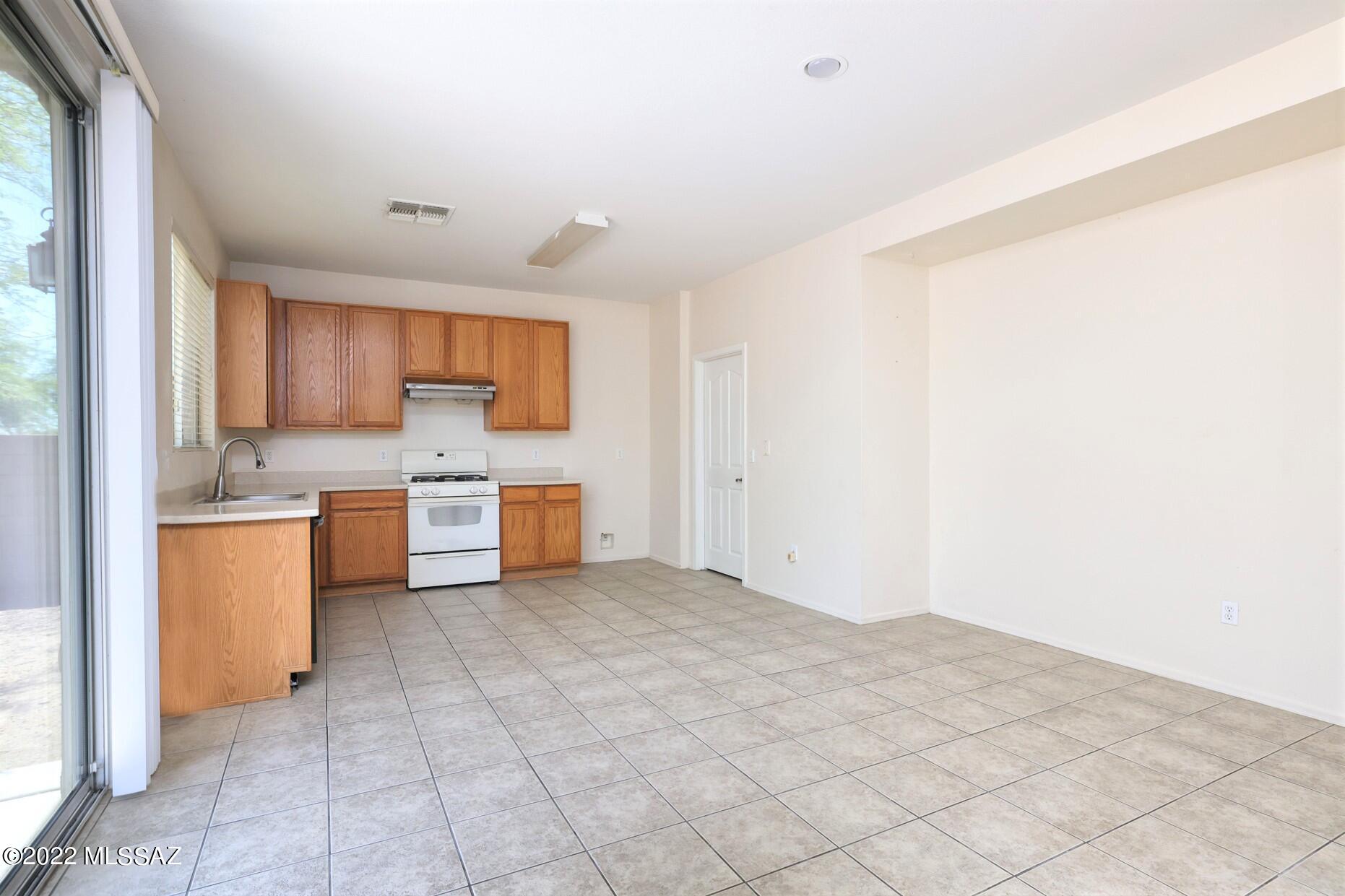 Tucson Mountain Village II (237-491) - Residential