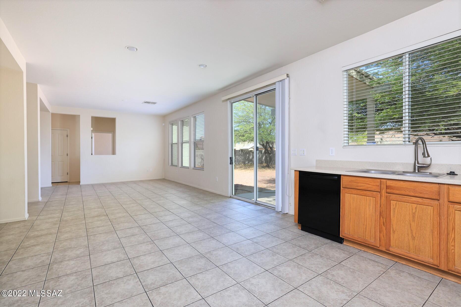 Tucson Mountain Village II (237-491) - Residential