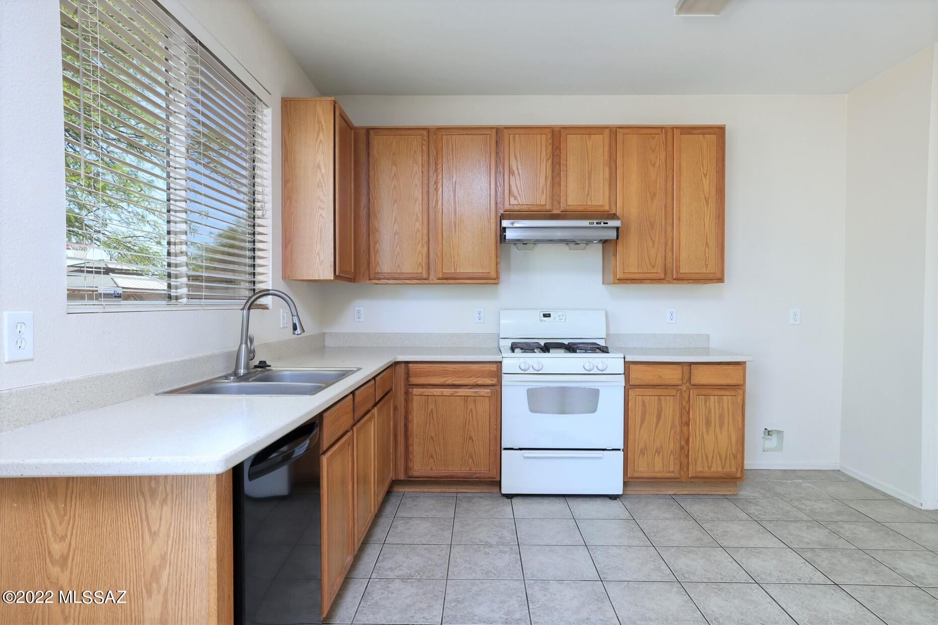 Tucson Mountain Village II (237-491) - Residential