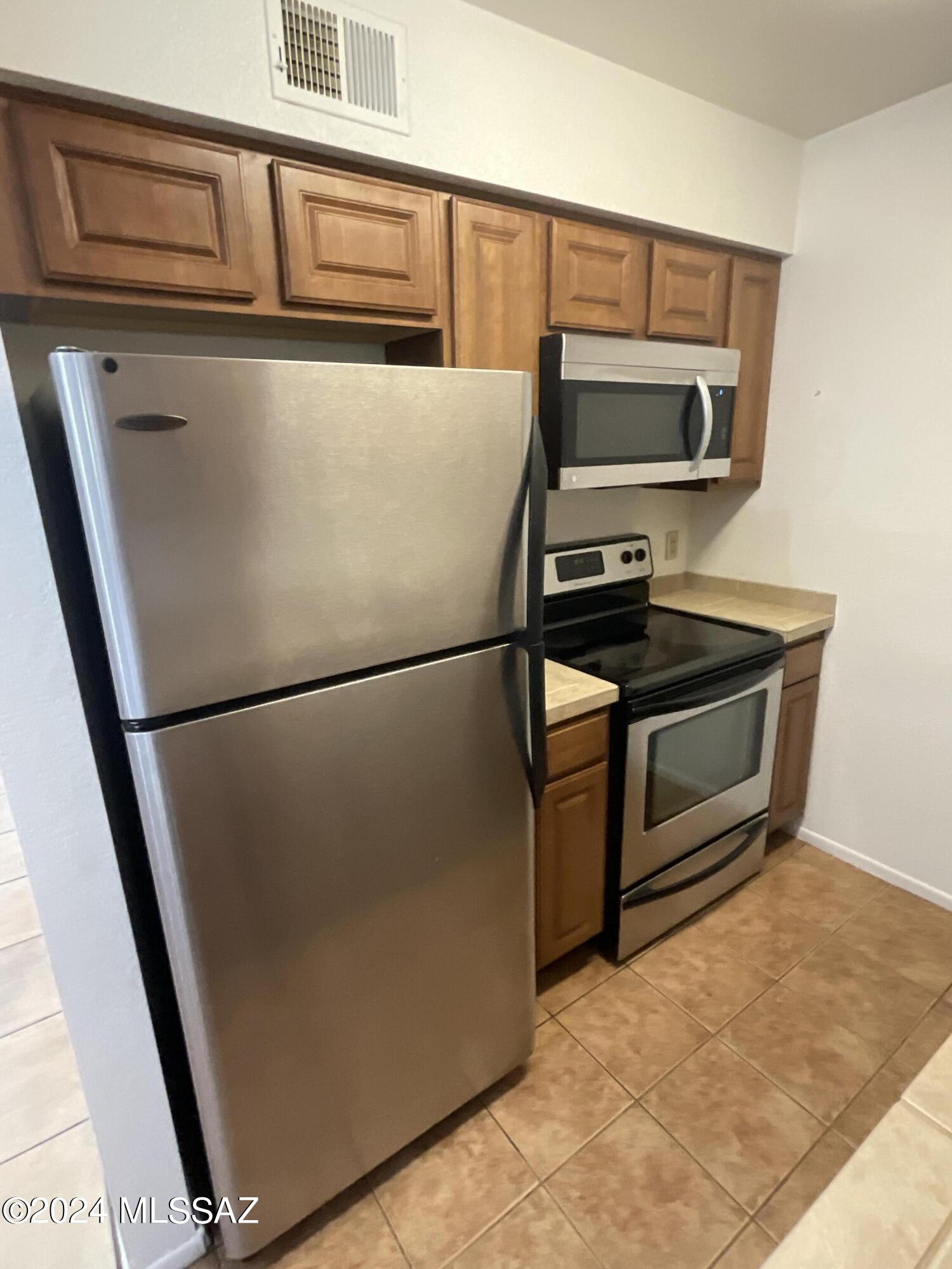Casa Club Condominium - Residential Lease