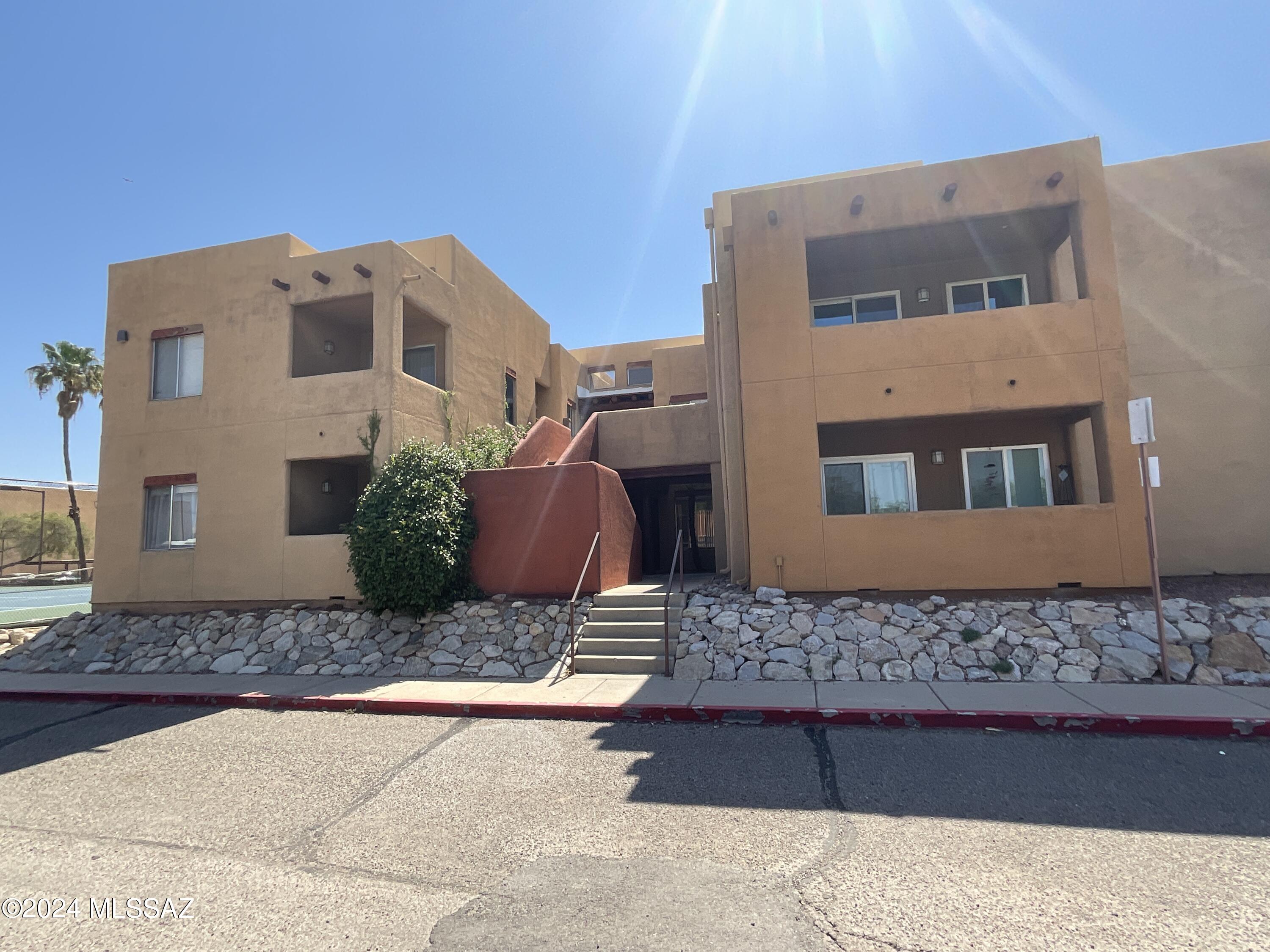 Casa Club Condominium - Residential Lease