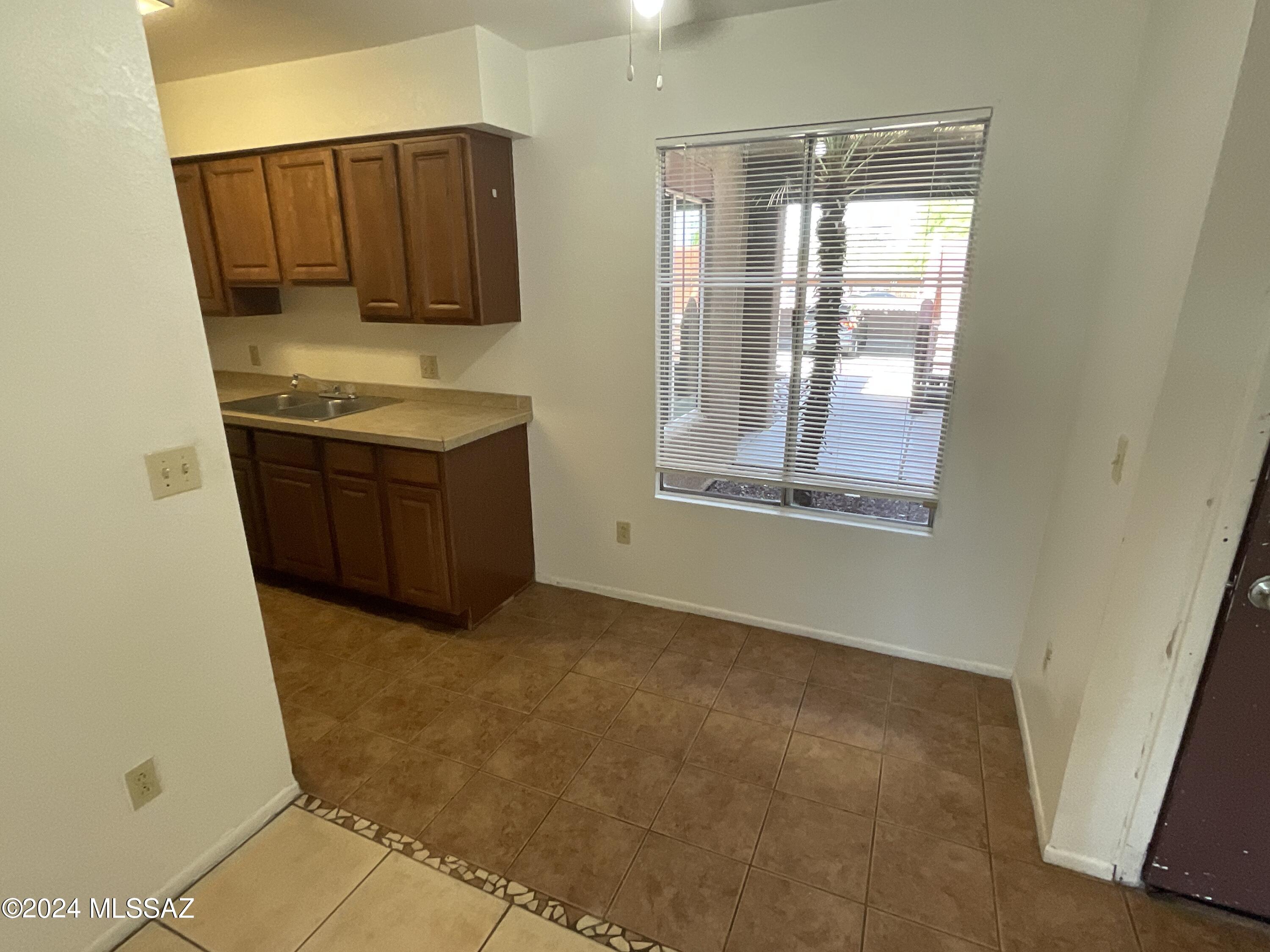 Casa Club Condominium - Residential Lease